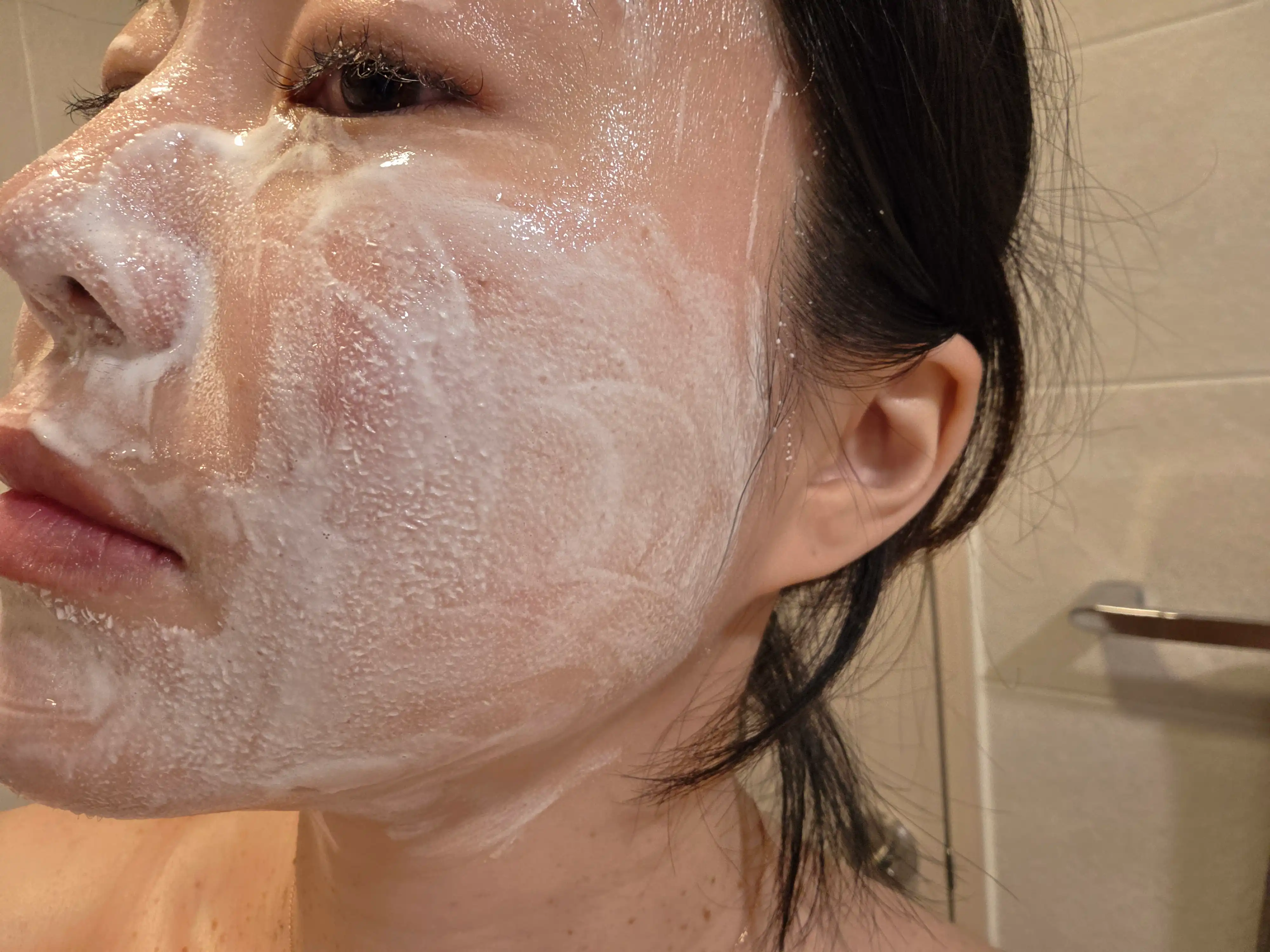 언니의파우치 리뷰 이미지 6 - [미감수 브라이트 밀크 앤 젤리 더블 클렌징폼]