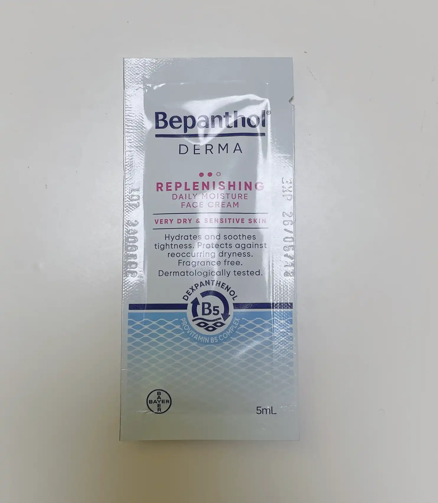 선택된 언니의파우치 리뷰 이미지 - [더마 리플레니싱 데일리 모이스처 페이스 크림]