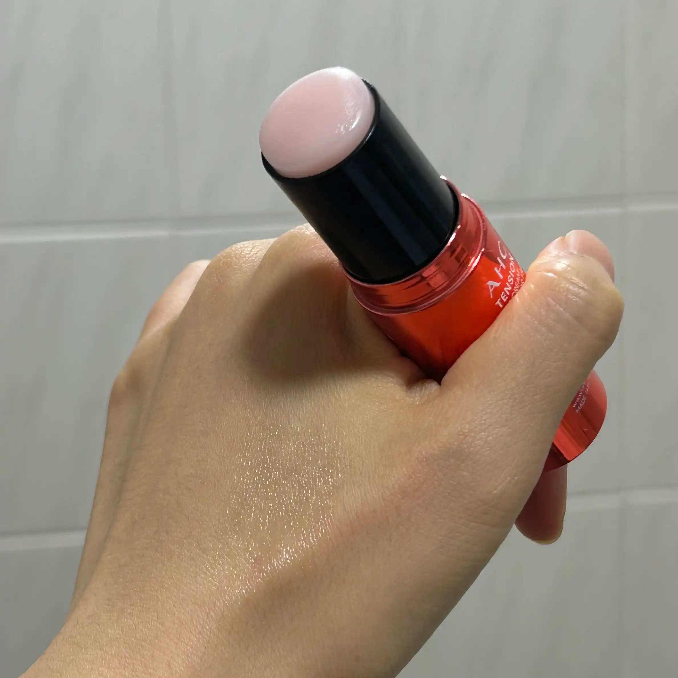 언니의파우치 리뷰 이미지 2 - [텐션 아이크림 스틱 포 페이스]