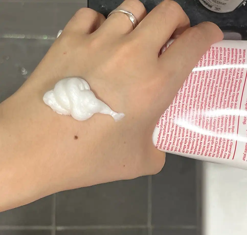 언니의파우치 리뷰 이미지 2 - [레드 락토 콜라겐 클리어 폼 클렌저 2.0]