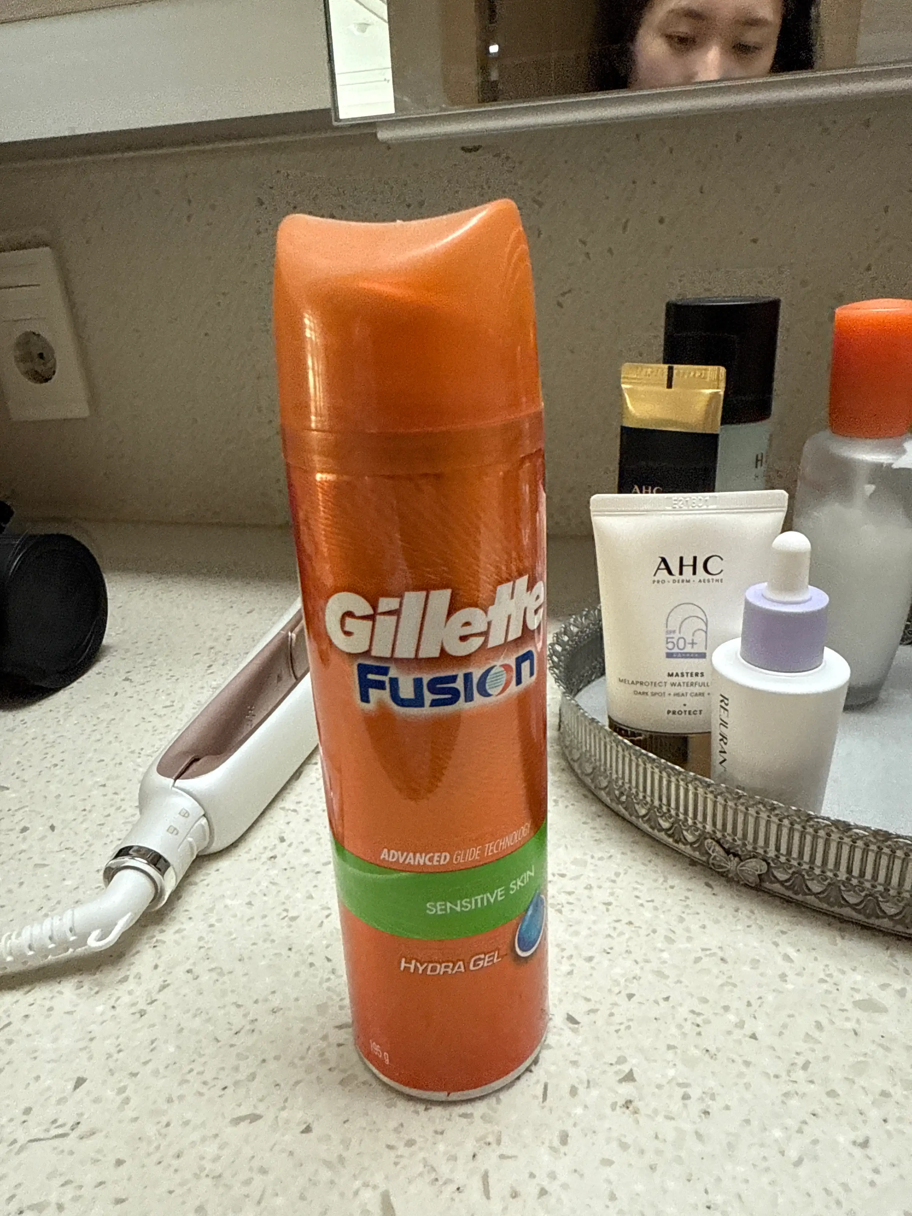 언니의파우치 리뷰 이미지 2 - [퓨전 하이드라 젤 센서티브 스킨 쉐이브]