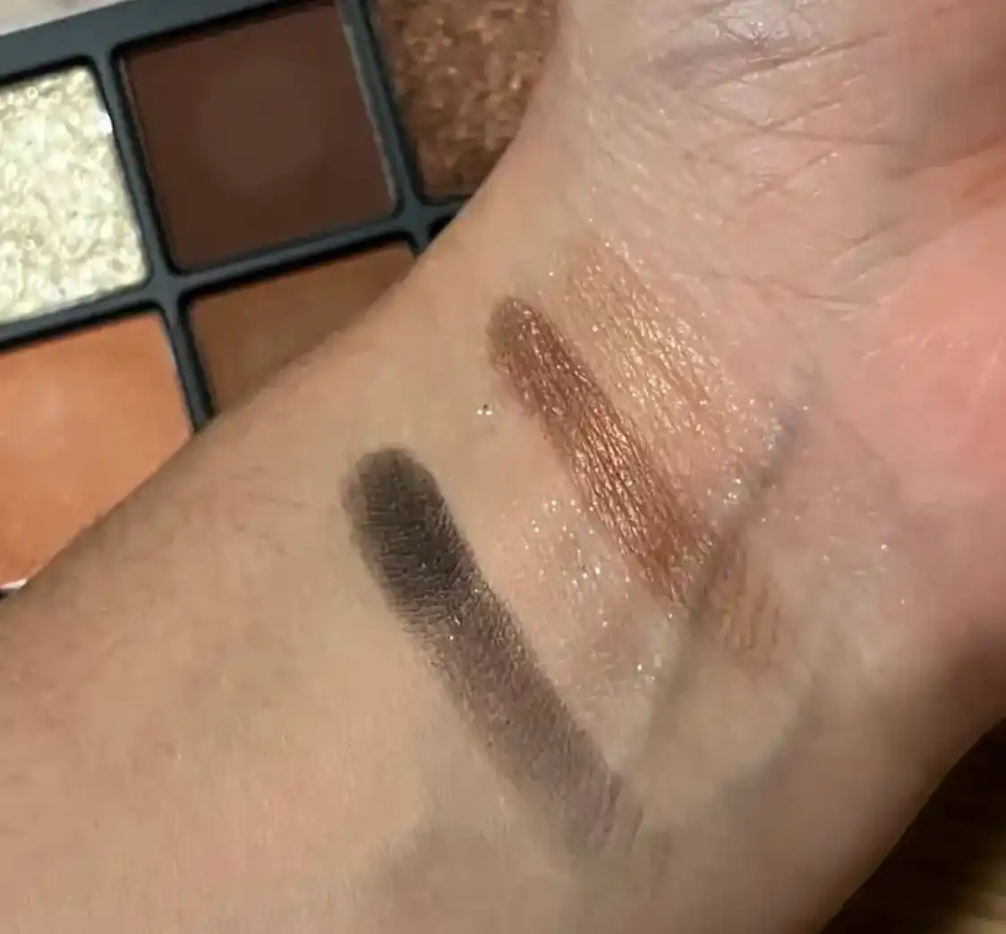 언니의파우치 리뷰 이미지 2 - [베스트 프렌즈 하우스 팔레트 [03 골든 퍼피]]