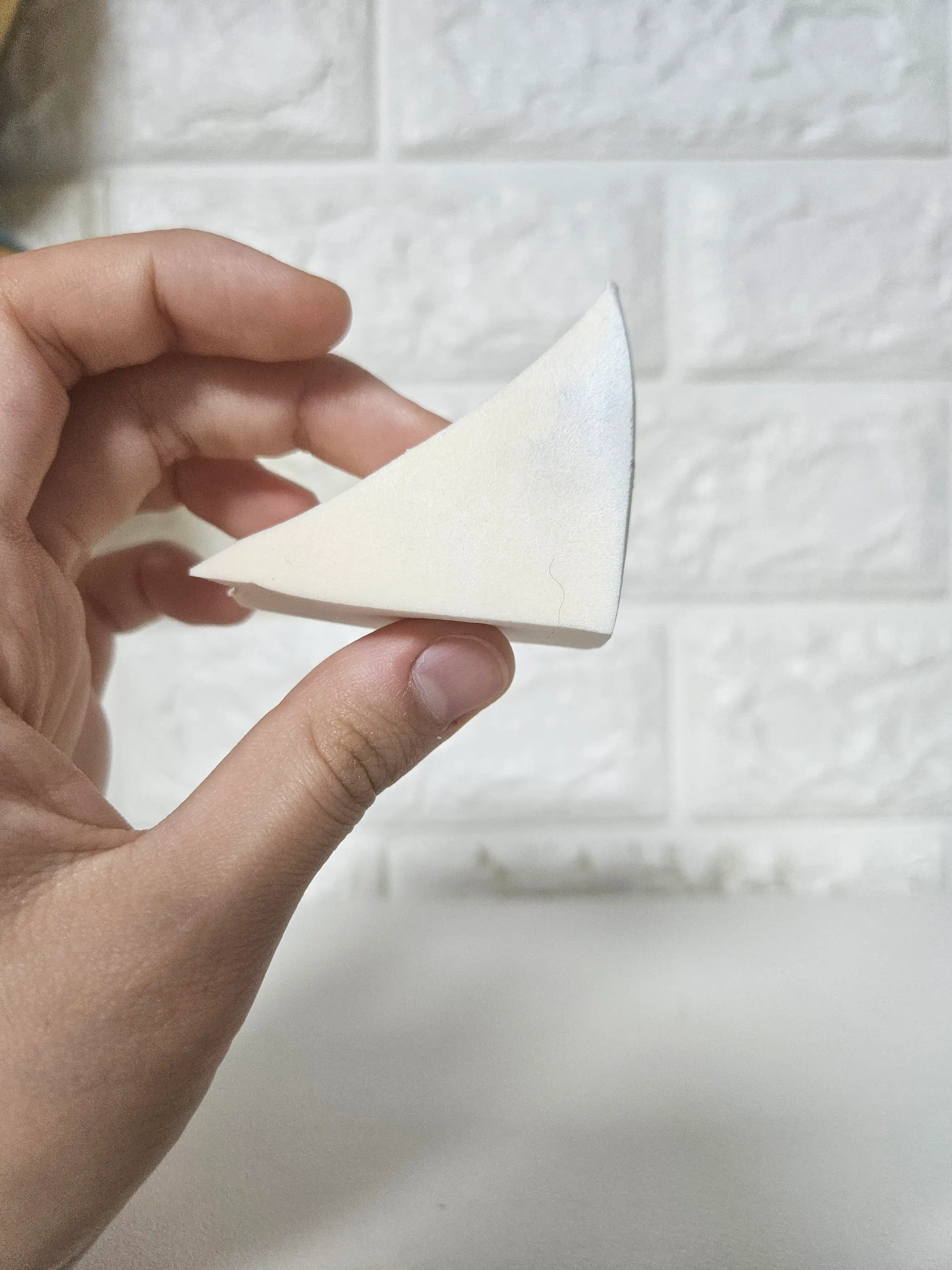 언니의파우치 리뷰 이미지 2 - [PU 삼각형 웨지퍼프]