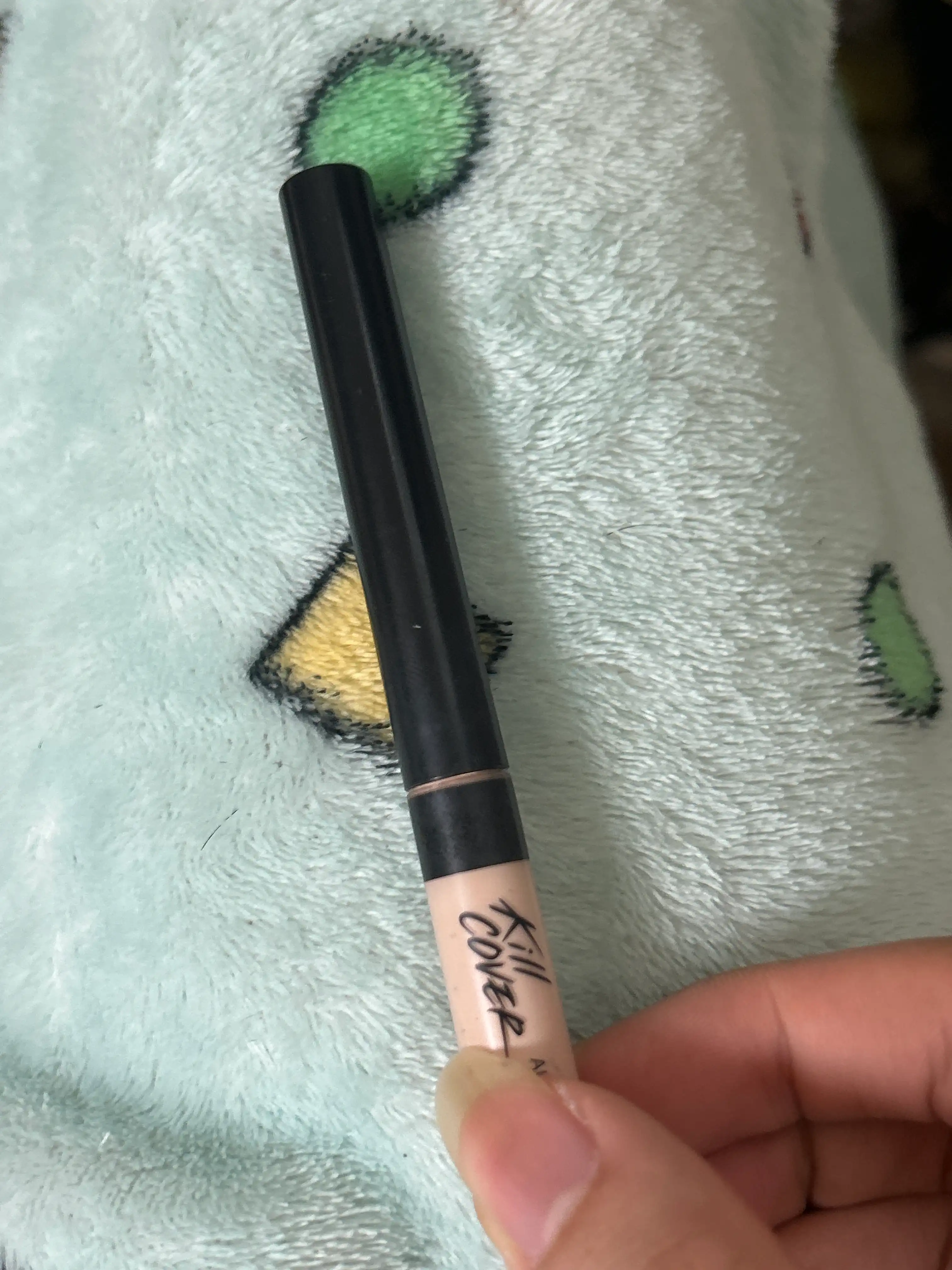 언니의파우치 리뷰 이미지 - [킬커버 리퀴드 컨실러 [002 란제리]]