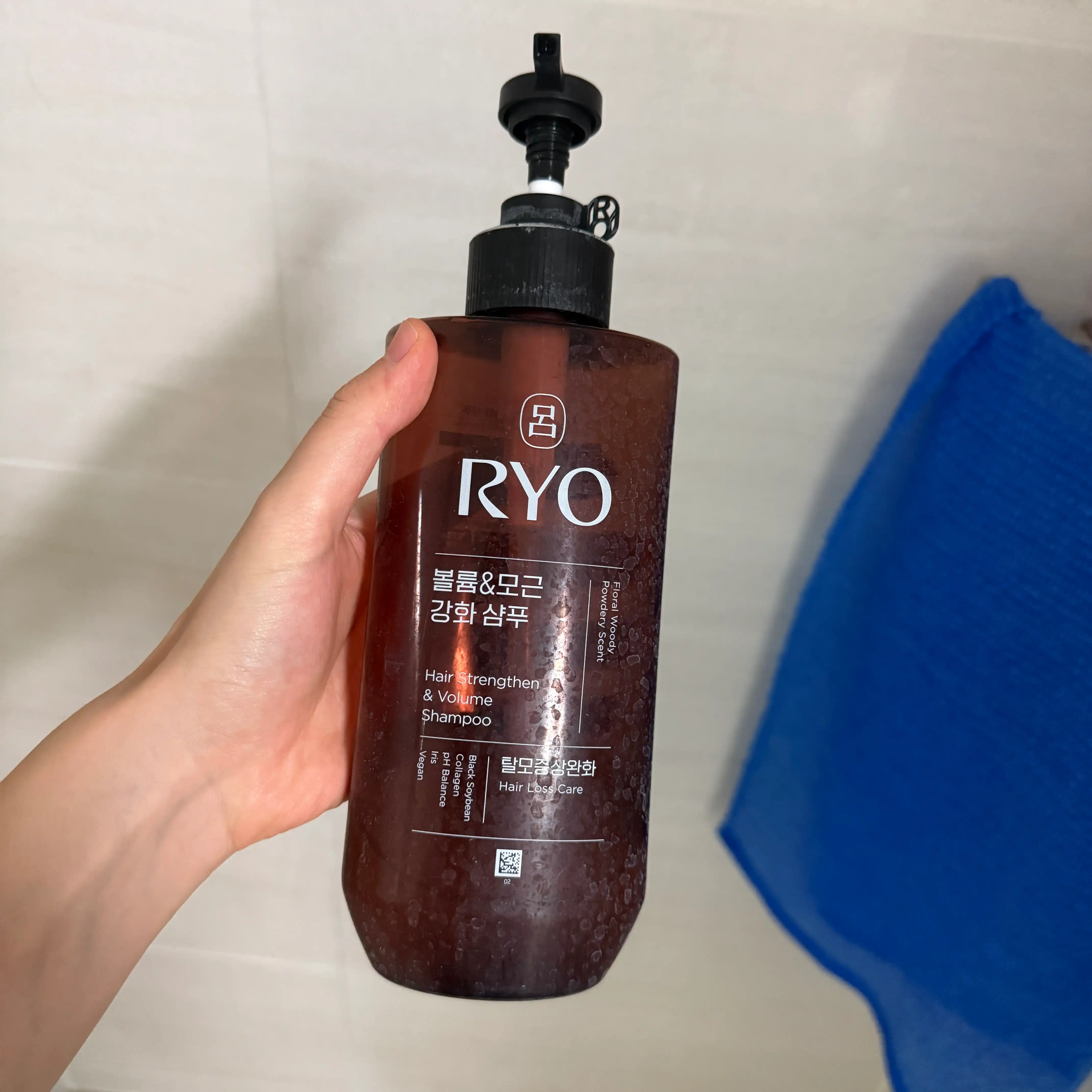 언니의파우치 리뷰 이미지 - [흑운 볼륨 앤 모근강화 샴푸]