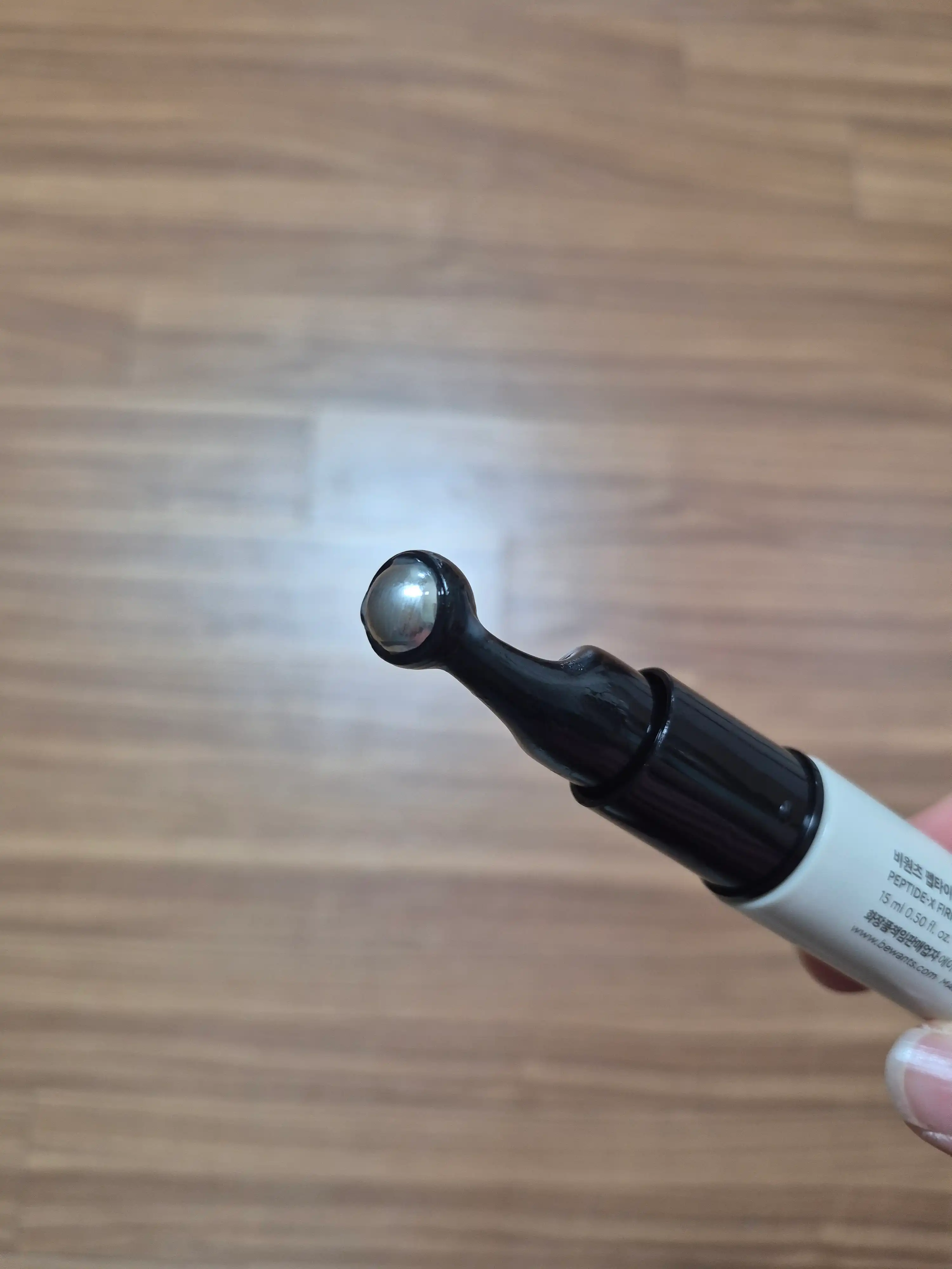 언니의파우치 리뷰 이미지 3 - [펩타이드 X 퍼밍 아이세럼스틱]