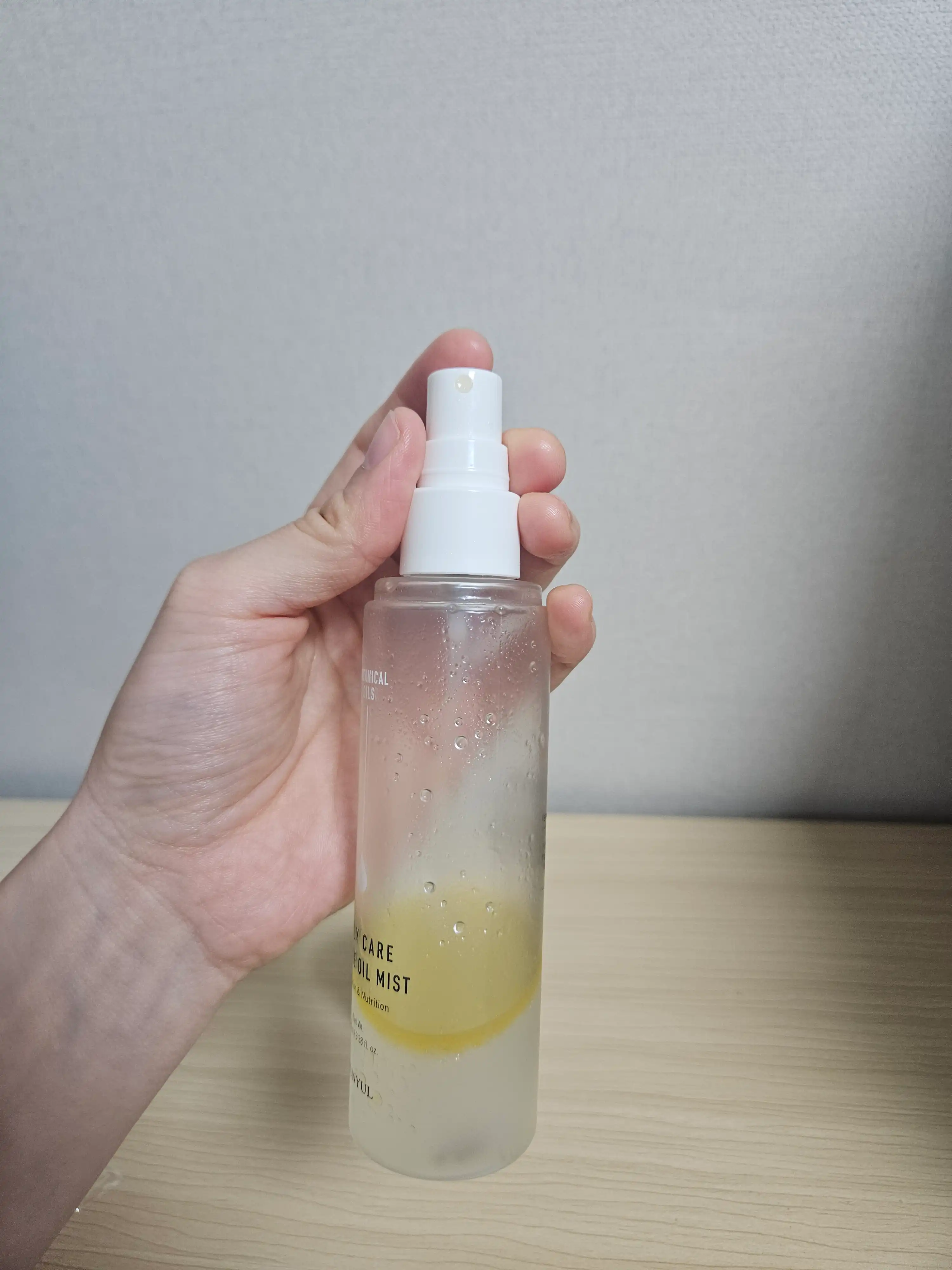 언니의파우치 리뷰 이미지 3 - [데일리 케어 더블 오일 미스트]