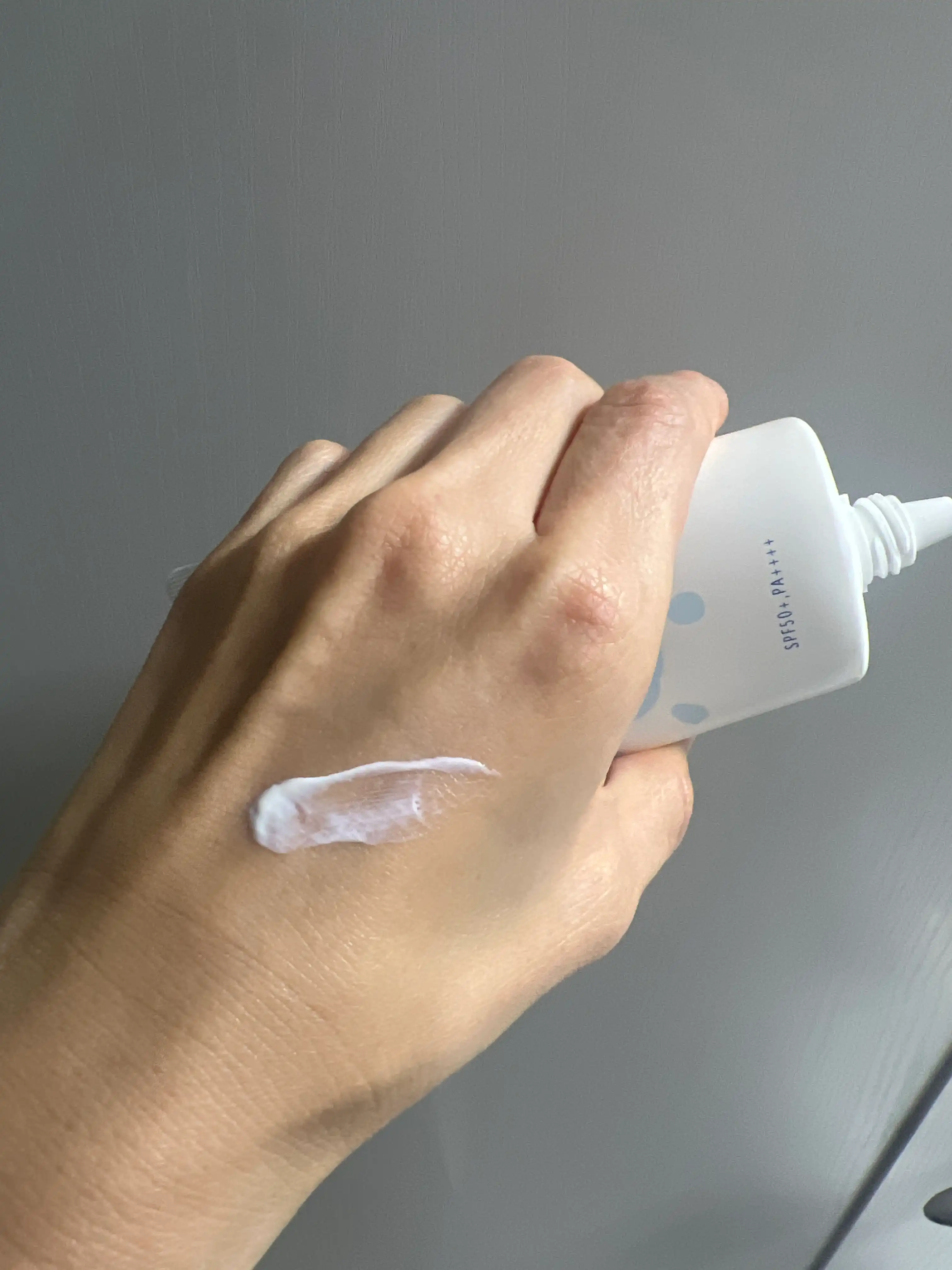 언니의파우치 리뷰 이미지 3 - [키즈 앤 베이비 촉촉 선크림]