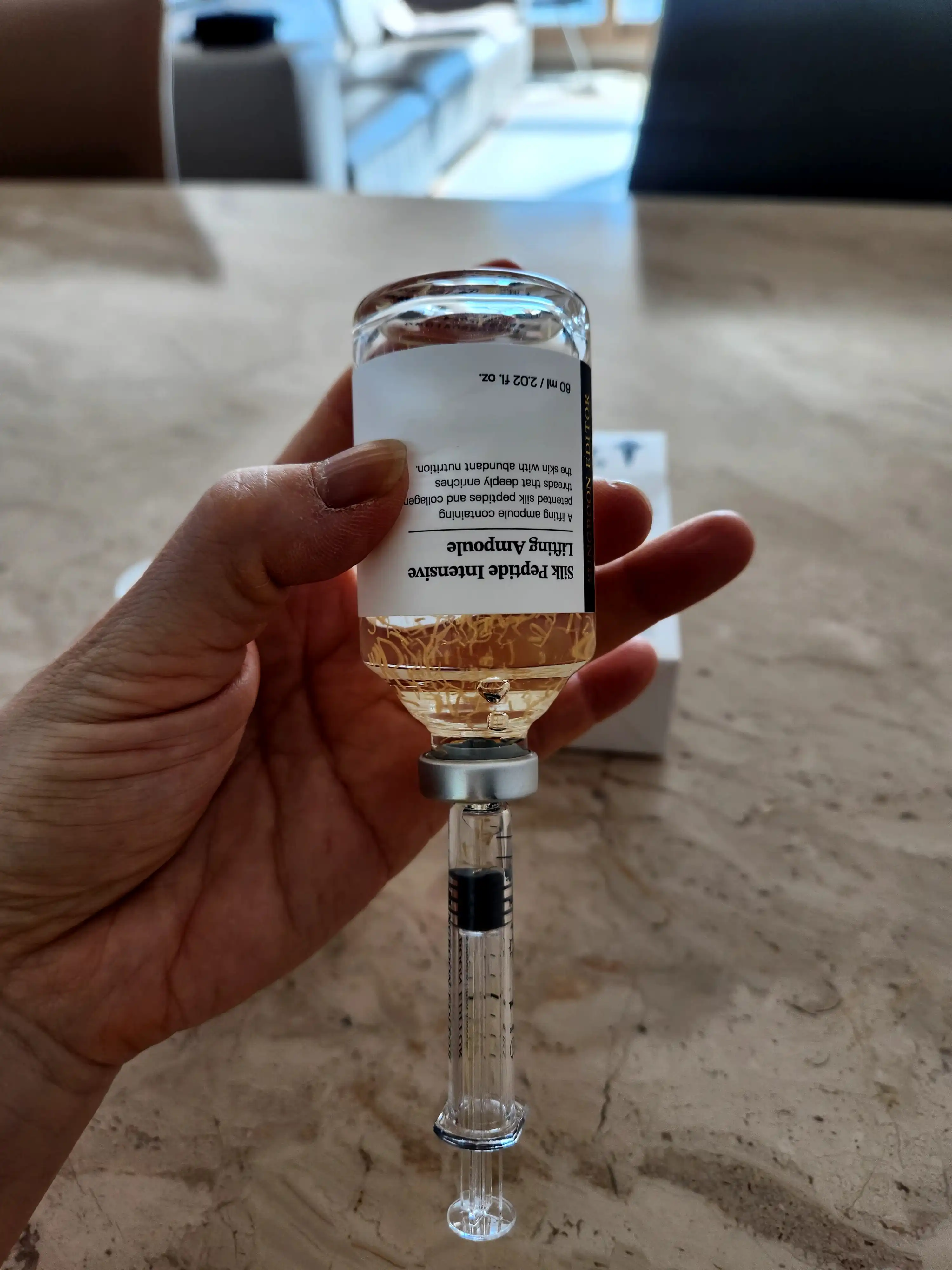 언니의파우치 리뷰 이미지 2 - [실크펩타이드 EGF 하트핏 볼륨 리프팅 앰플]