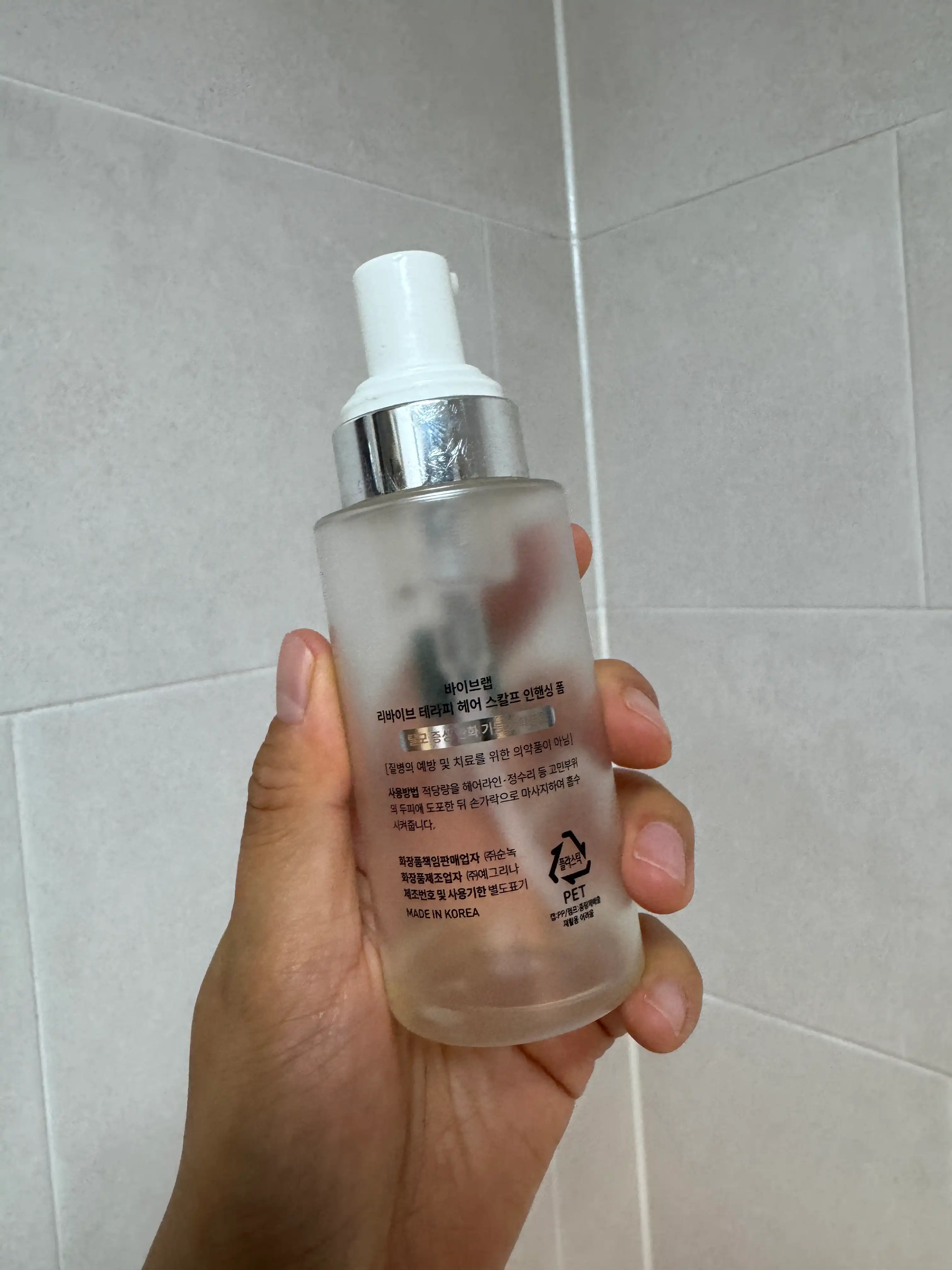 언니의파우치 리뷰 이미지 2 - [리바이브 테라피 헤어 스칼프 인핸싱 폼]