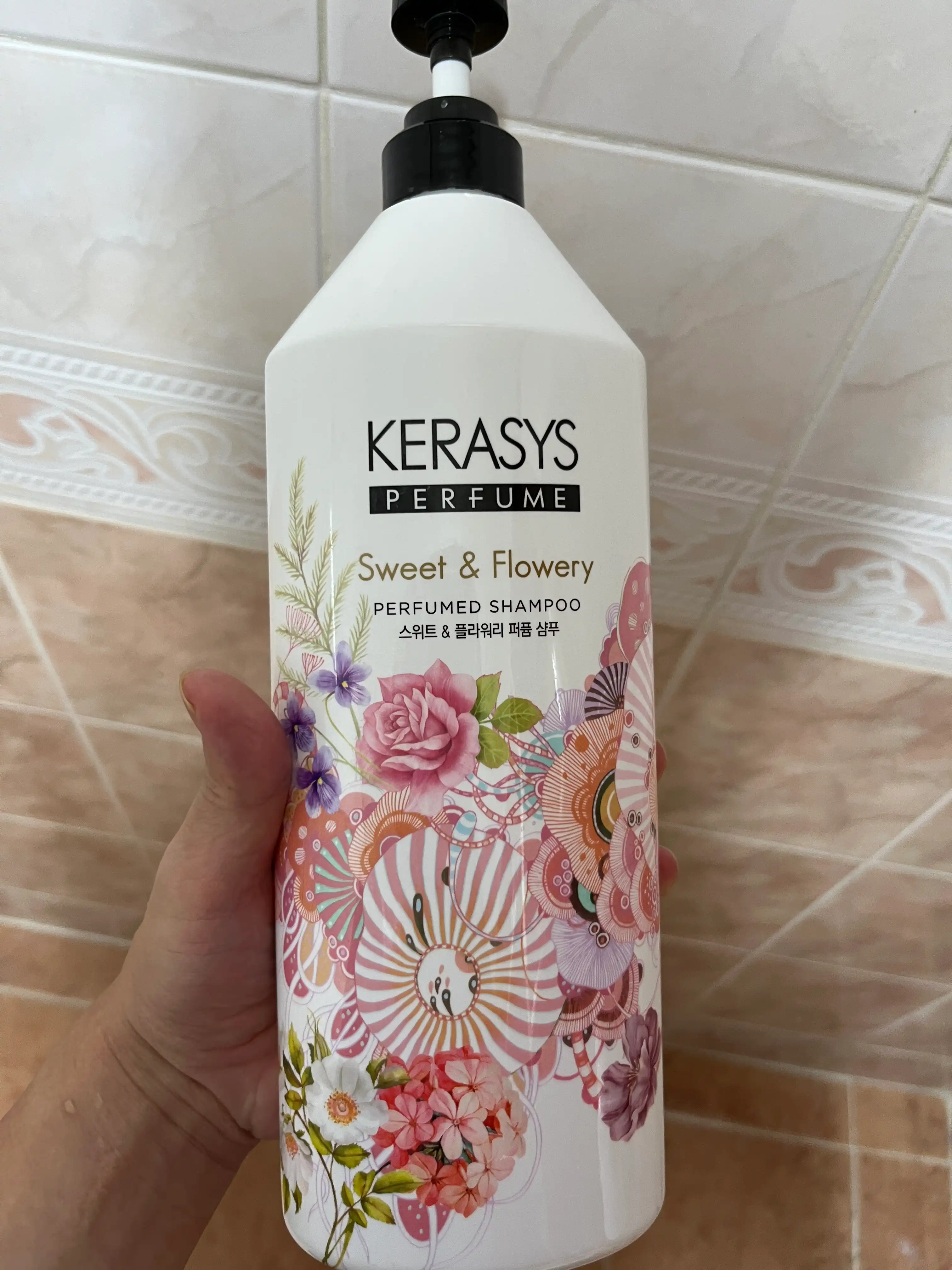 언니의파우치 리뷰 이미지 - [스위트 앤 플라워리 퍼퓸 샴푸]
