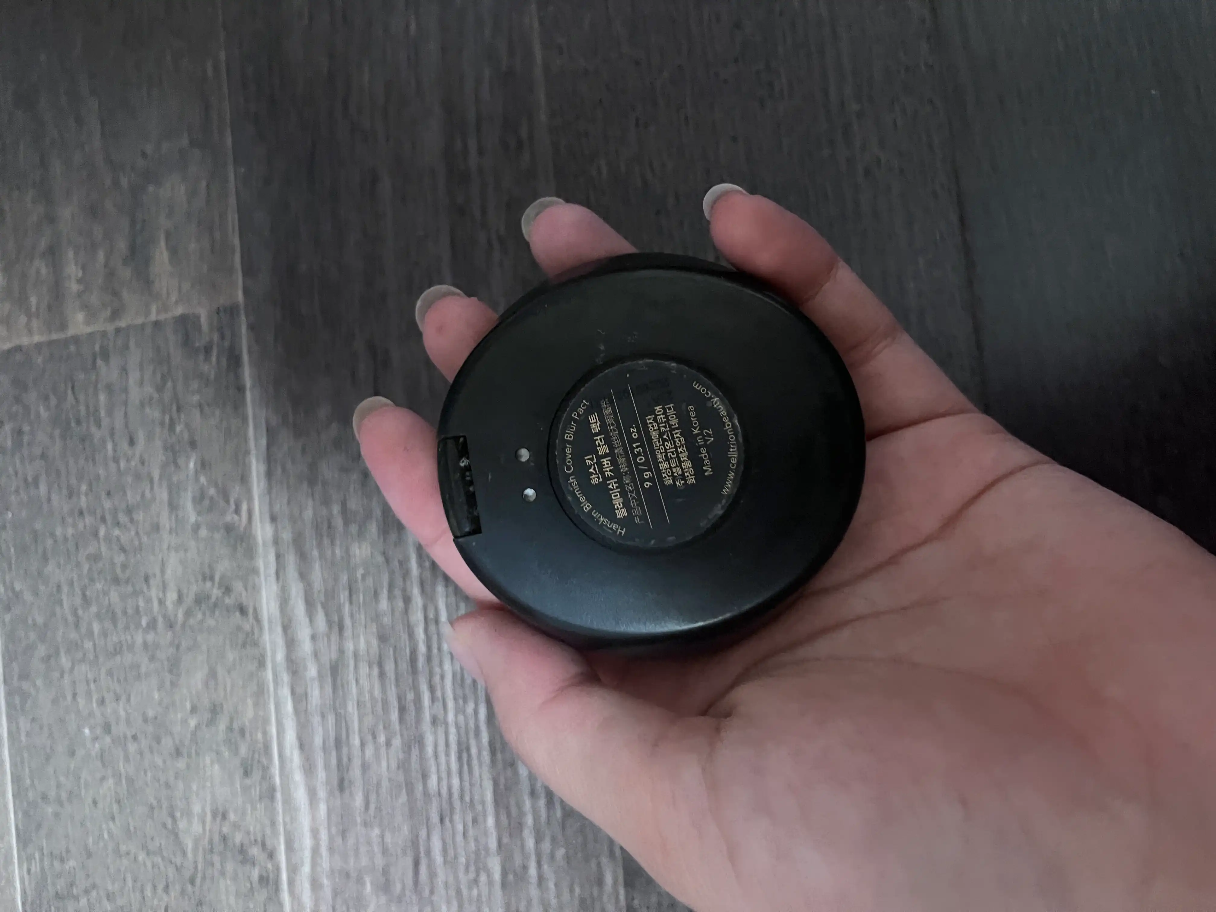 언니의파우치 리뷰 이미지 2 - [블레미쉬 커버 블러 팩트]