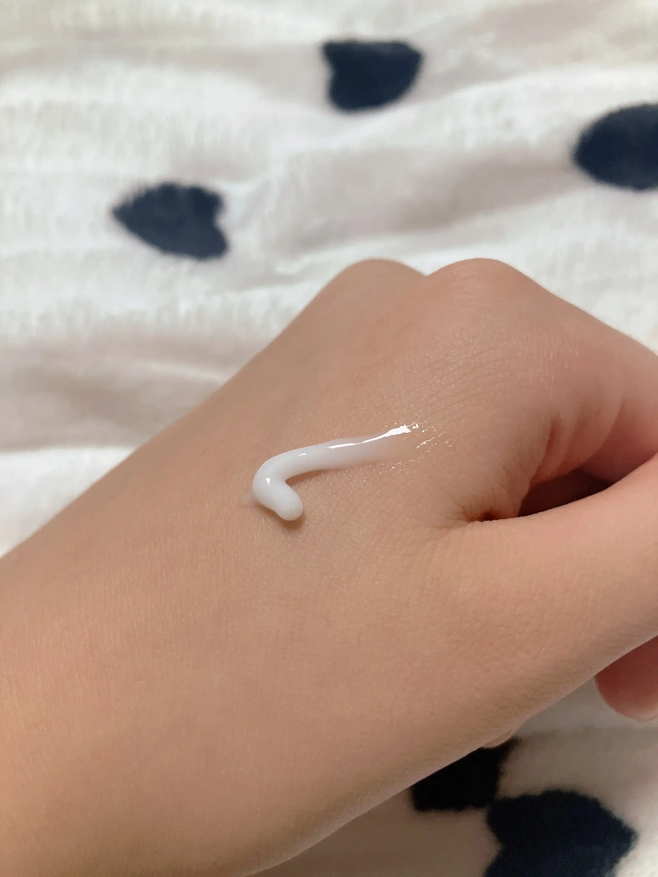 언니의파우치 리뷰 이미지 3 - [퓨어더마 마일드 모이스처 핸드크림]