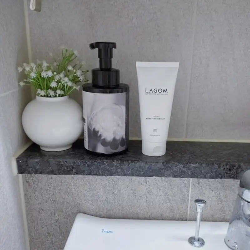 언니의파우치 리뷰 이미지 - [셀럽 마이크로 폼 클렌저]