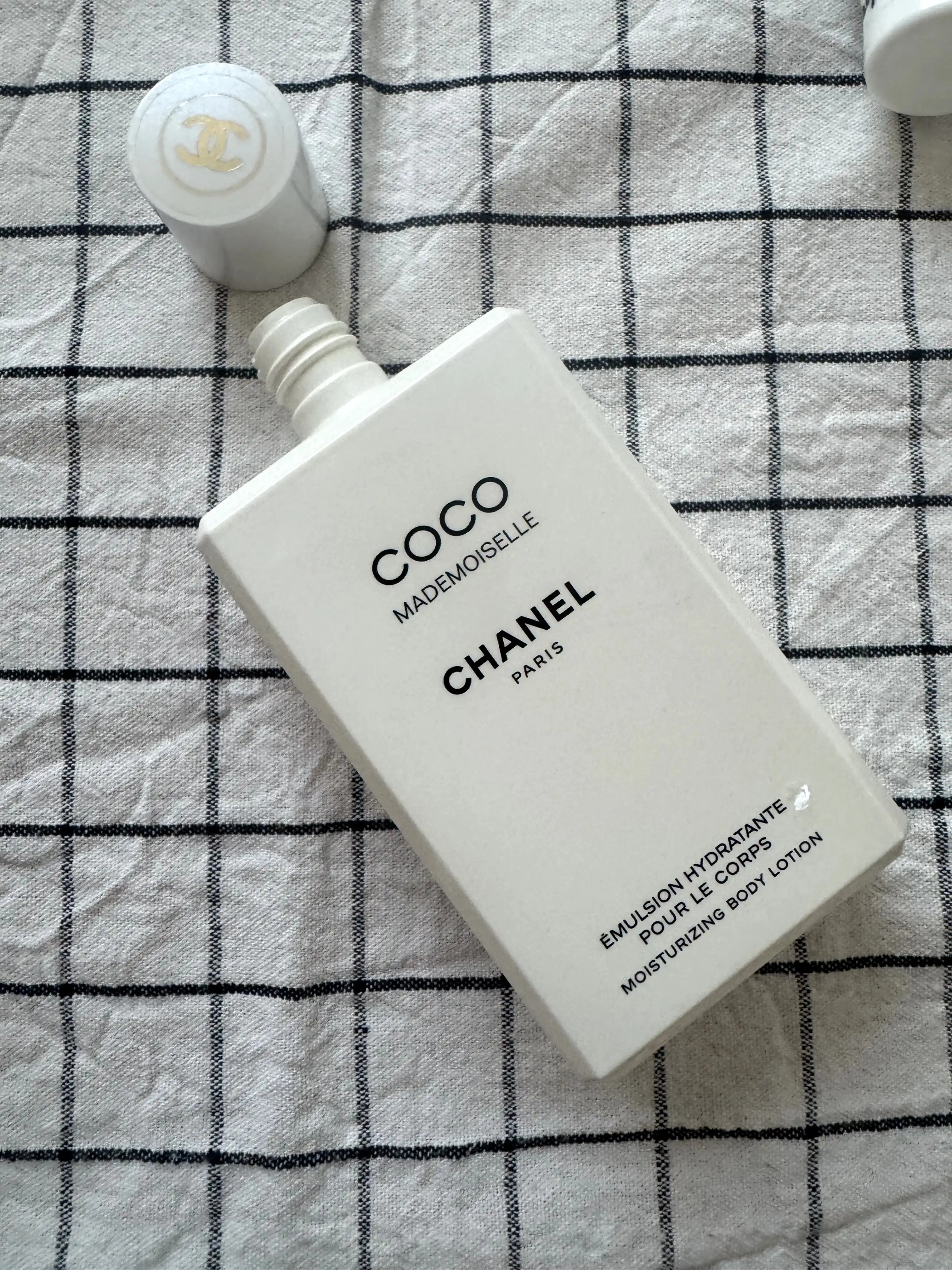 언니의파우치 리뷰 이미지 - [코코 마드모아젤 에뮐지옹 이드라땅뜨 뿌르 르 꼬르]