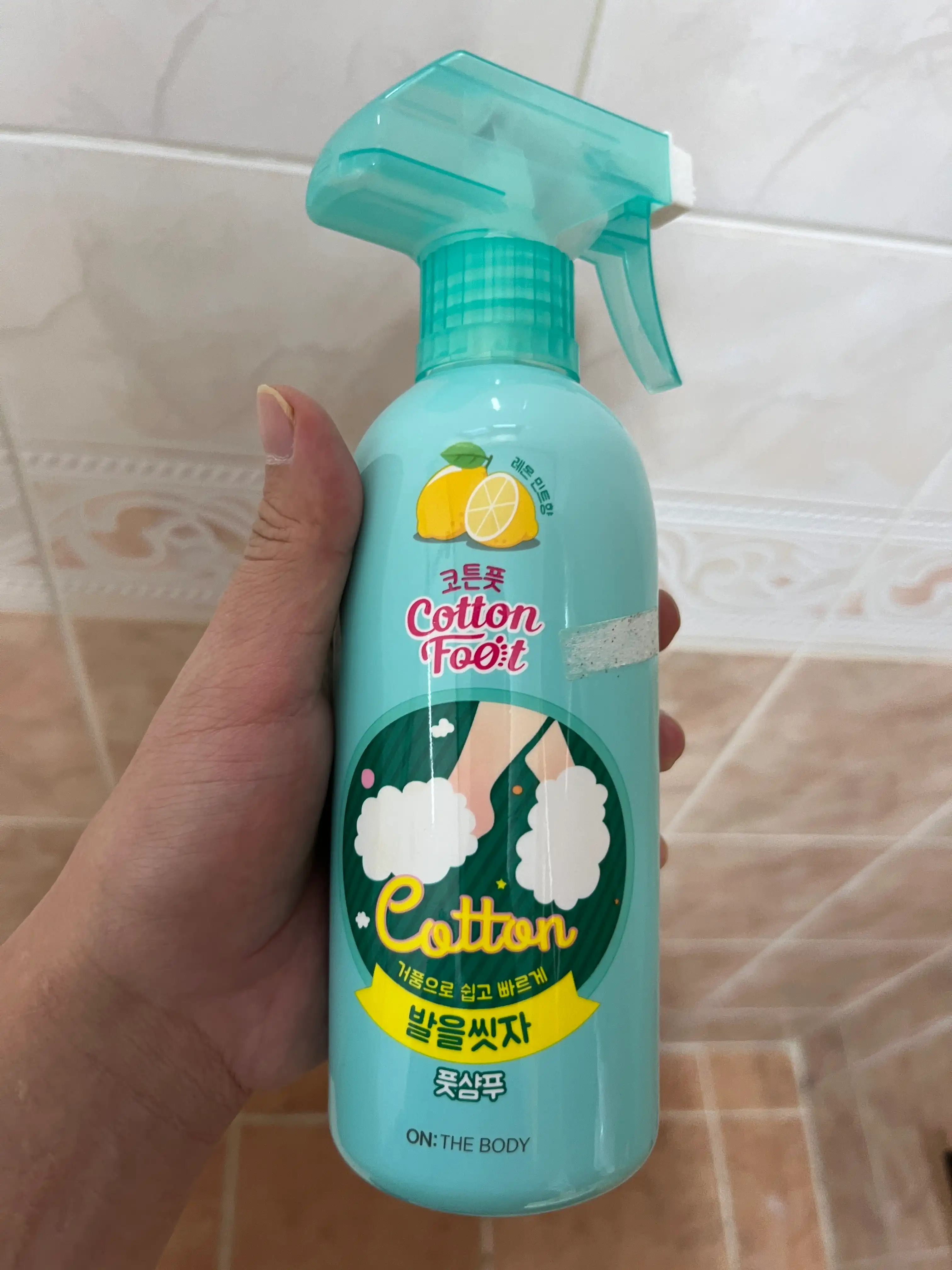 언니의파우치 리뷰 이미지 - [발을씻자 코튼 풋샴푸 [레몬]]