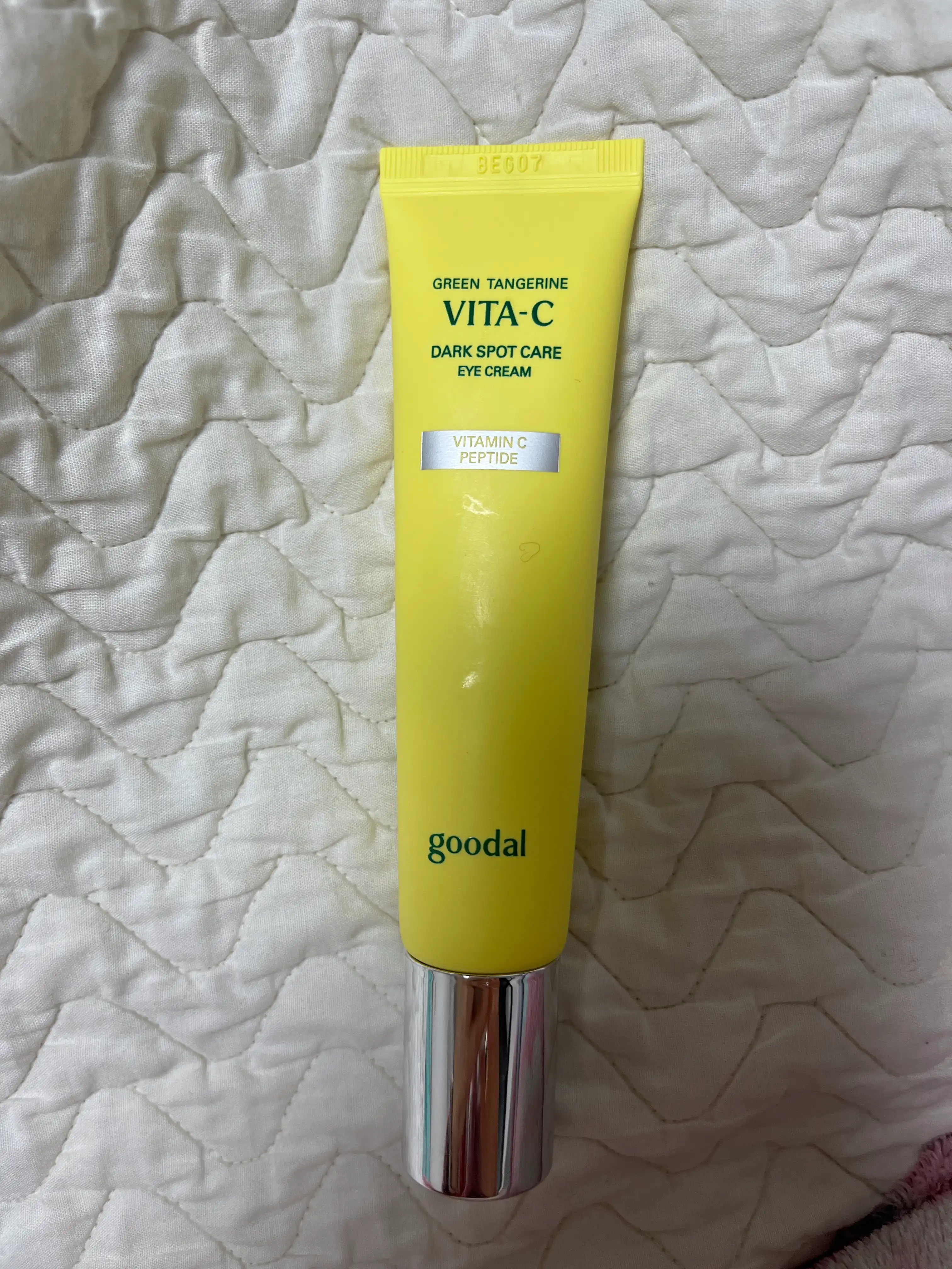 언니의파우치 리뷰 이미지 - [청귤 비타C 잡티 케어 아이크림]