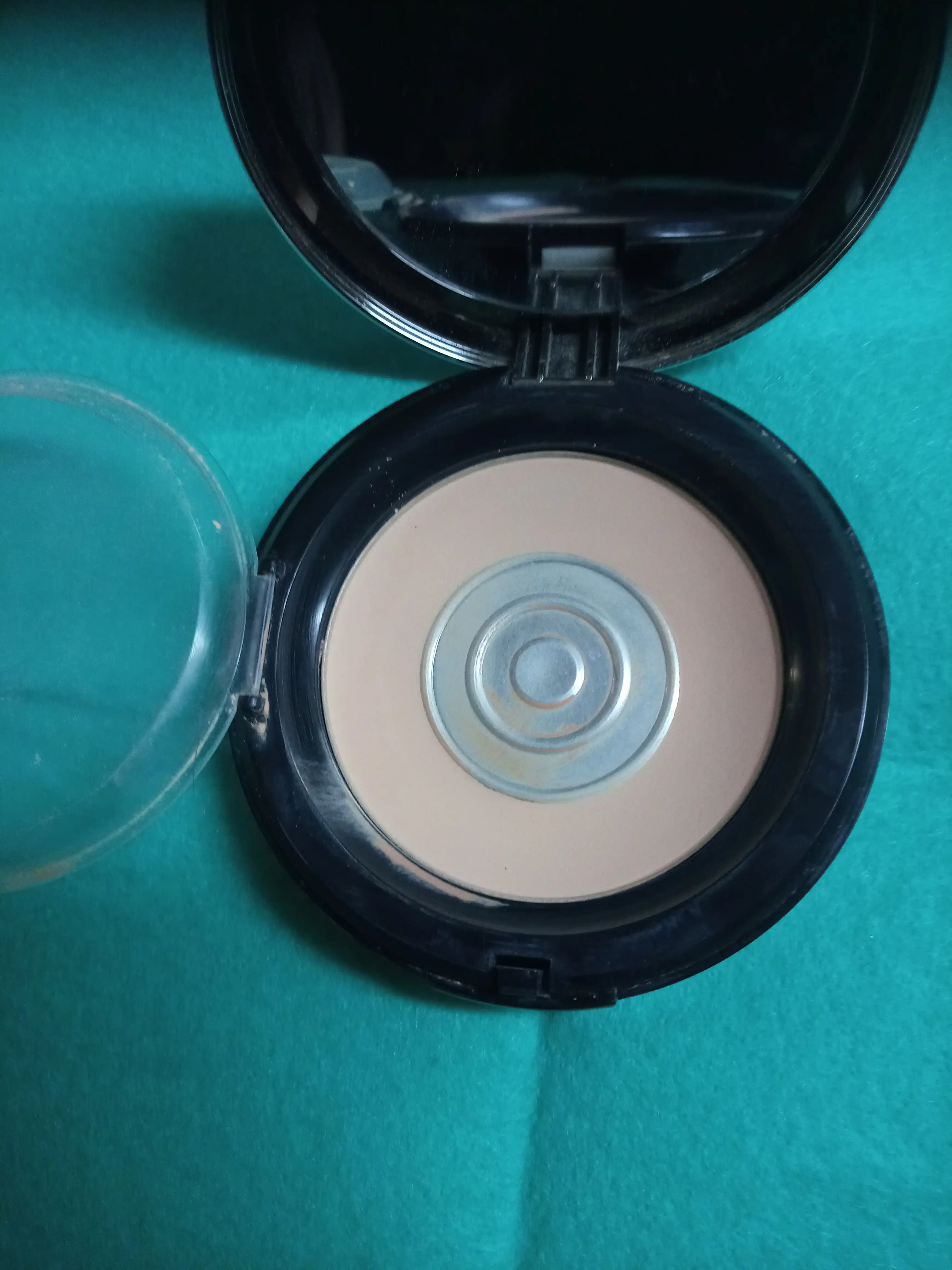 언니의파우치 리뷰 이미지 2 - [프로 터치 파우더 팩트]