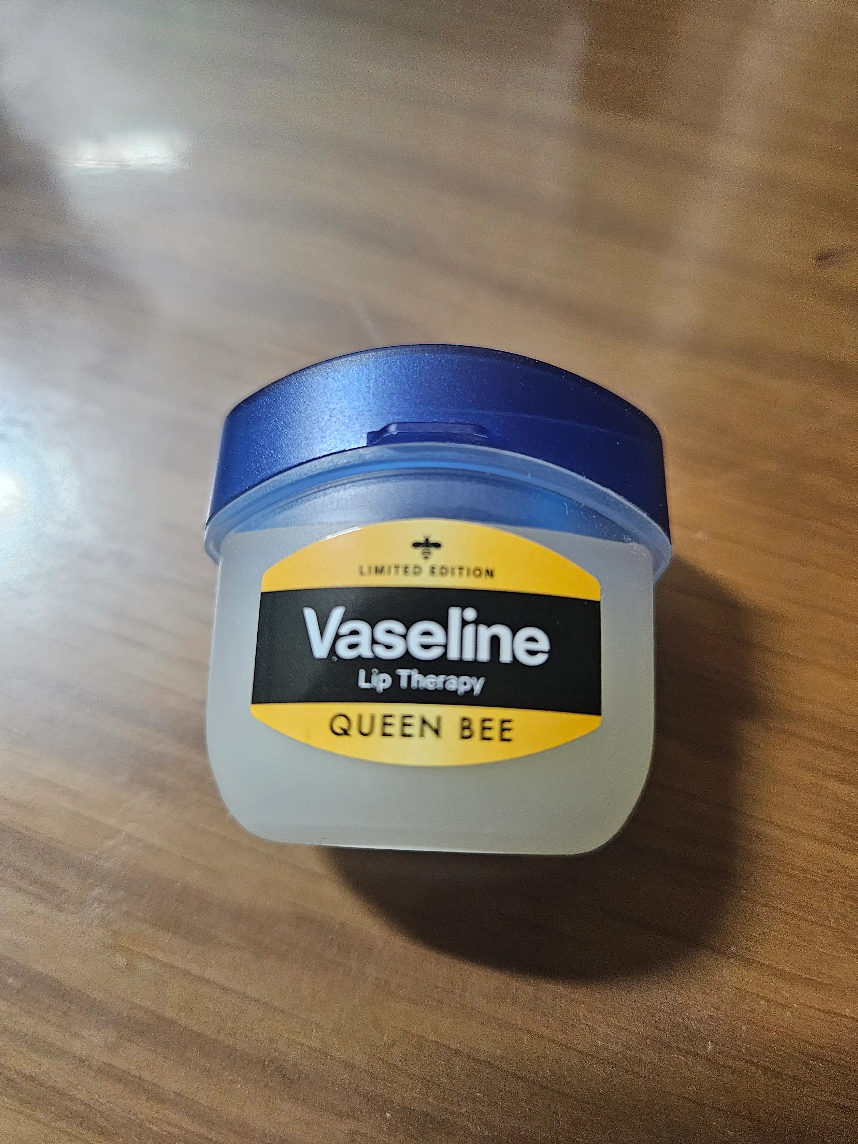 언니의파우치 리뷰 이미지 - [립테라피 미니자 립밤 퀸비]