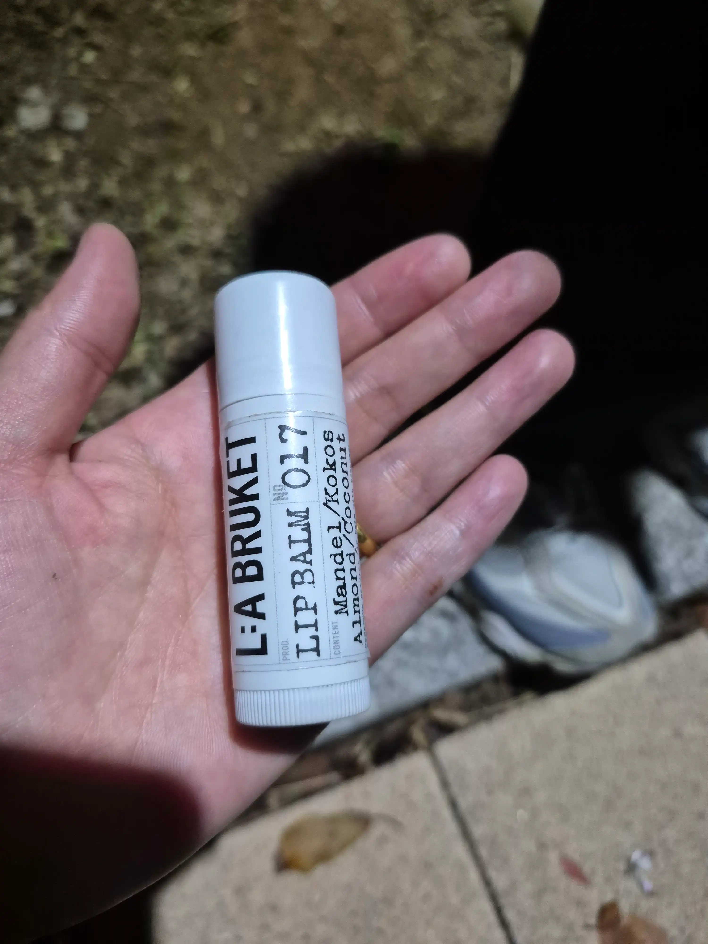 언니의파우치 리뷰 이미지 - [립 밤 [아몬드 코코넛]]