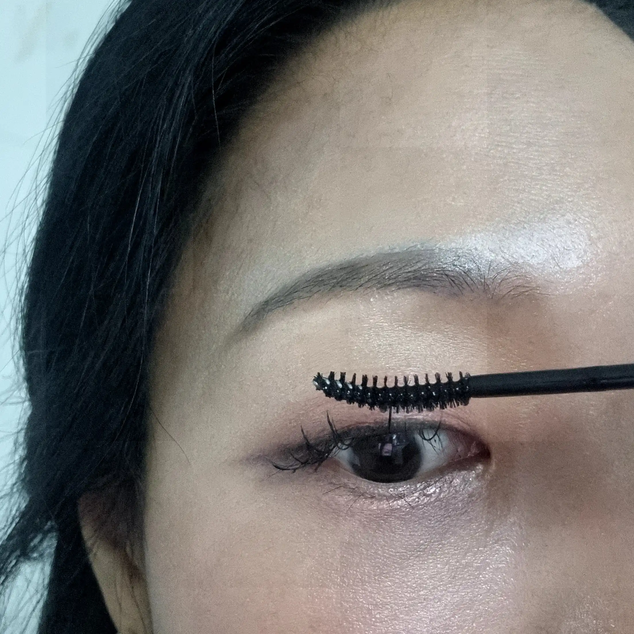 언니의파우치 리뷰 이미지 7 - [롱 래스팅 클리어앤틴팅 2 in 1 아이래쉬 세럼]