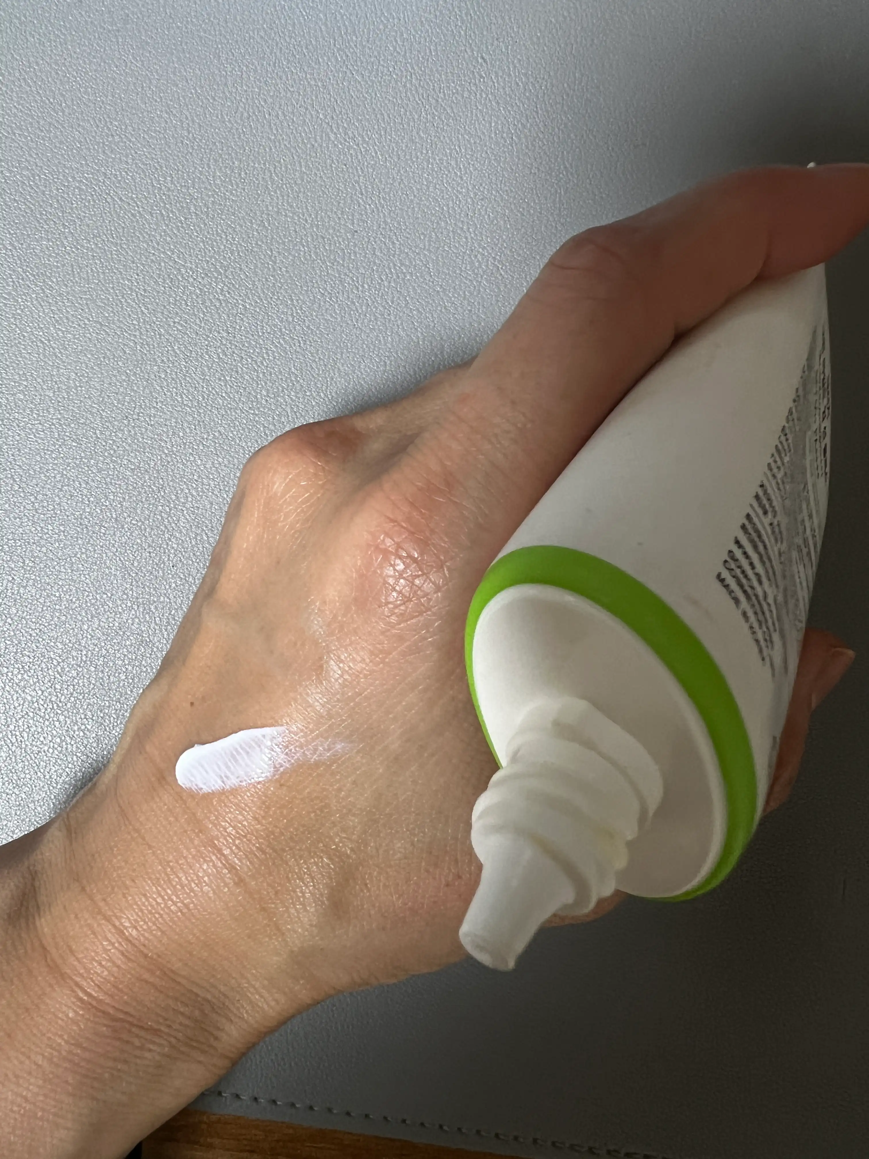 언니의파우치 리뷰 이미지 3 - [그린 마일드 업 선 플러스]