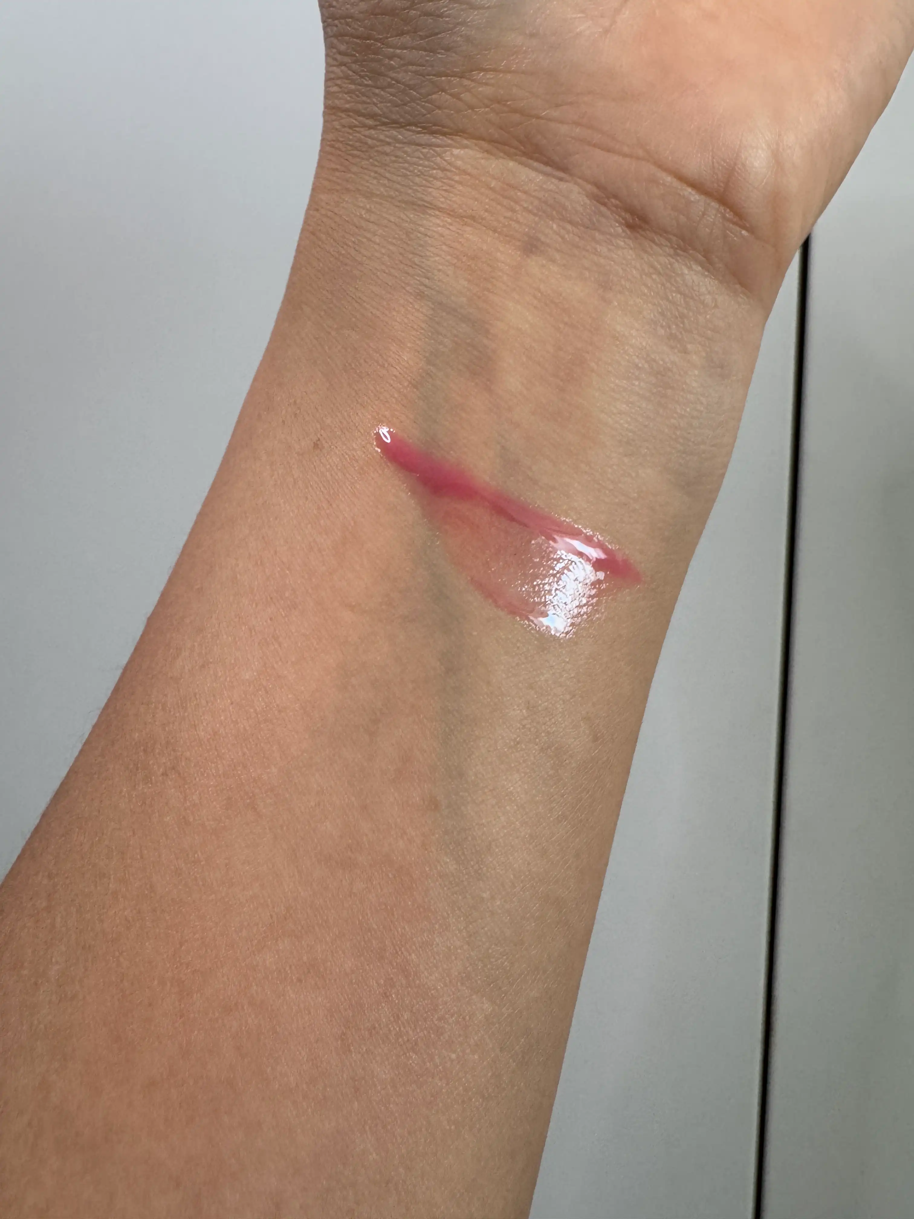 언니의파우치 리뷰 이미지 4 - [저분자 콜라겐 탱글 립 세럼]