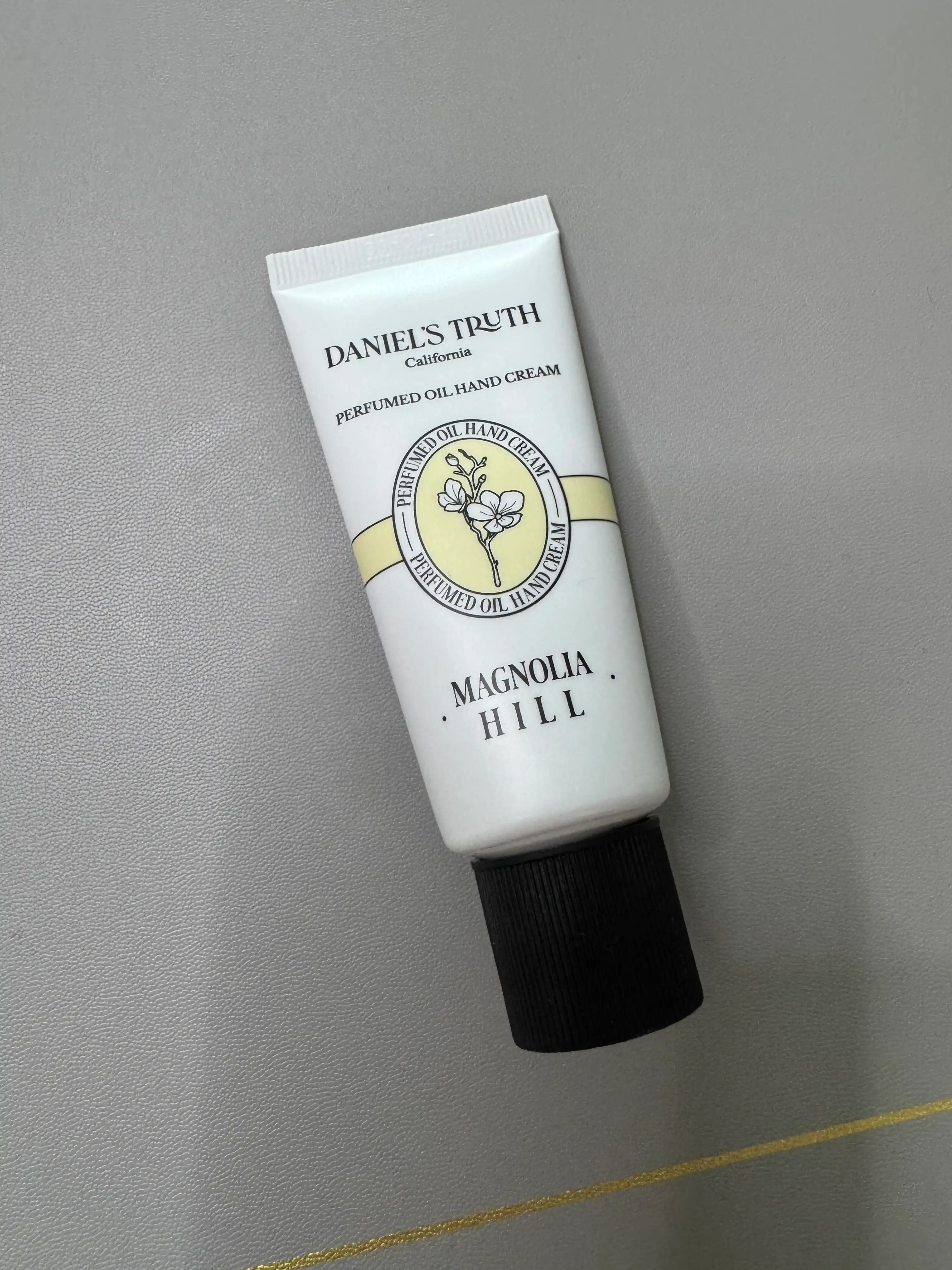 언니의파우치 리뷰 이미지 - [퍼퓸드 오일 핸드크림 세트]