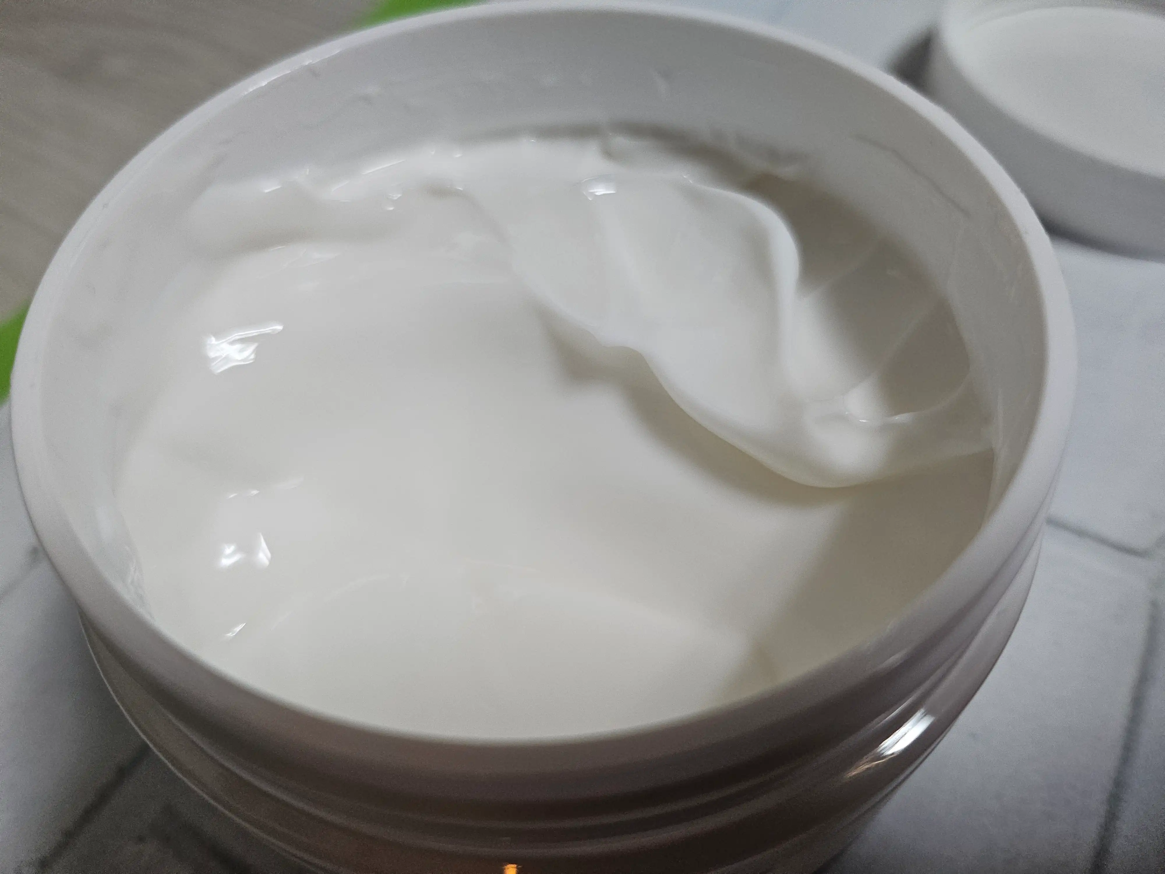 언니의파우치 리뷰 이미지 2 - [딥 모이스처라이징 크림]