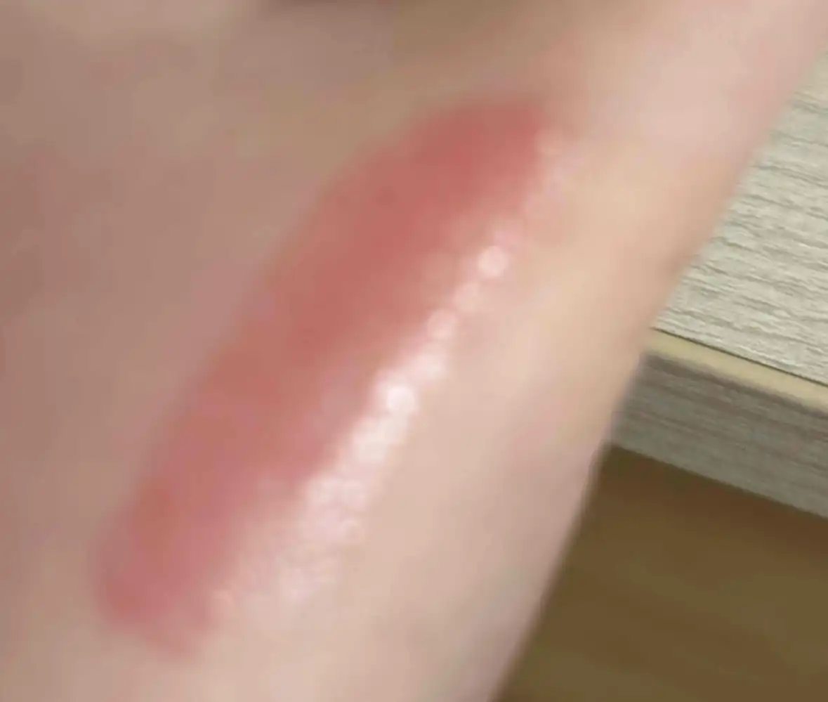 언니의파우치 리뷰 이미지 2 - [잉크 글래스팅 립글로스 [컬러]]