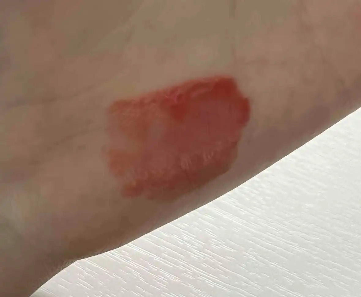 언니의파우치 리뷰 이미지 2 - [(소프트 베리 컬렉션) 잉크 글래스팅 립글로스]