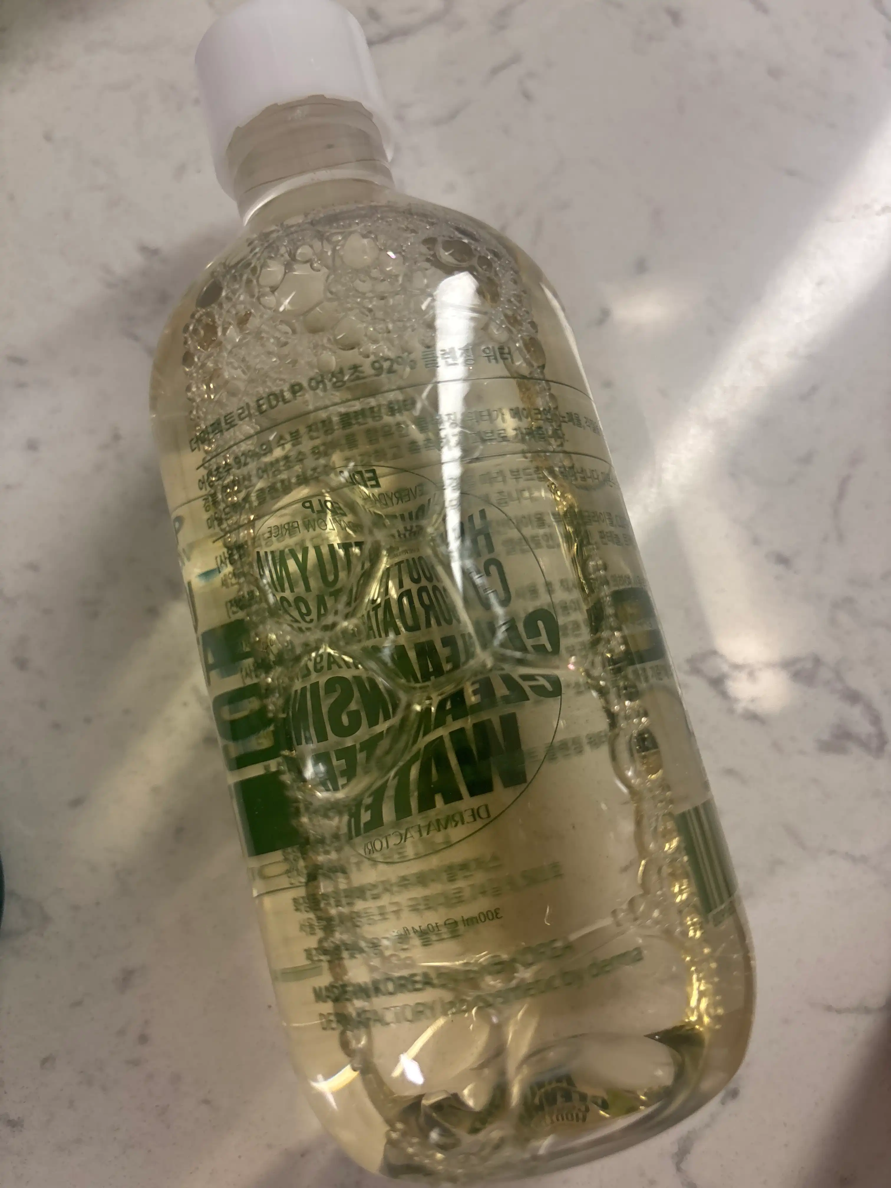 언니의파우치 리뷰 이미지 2 - [EDLP 어성초 92프로 클렌징 워터]