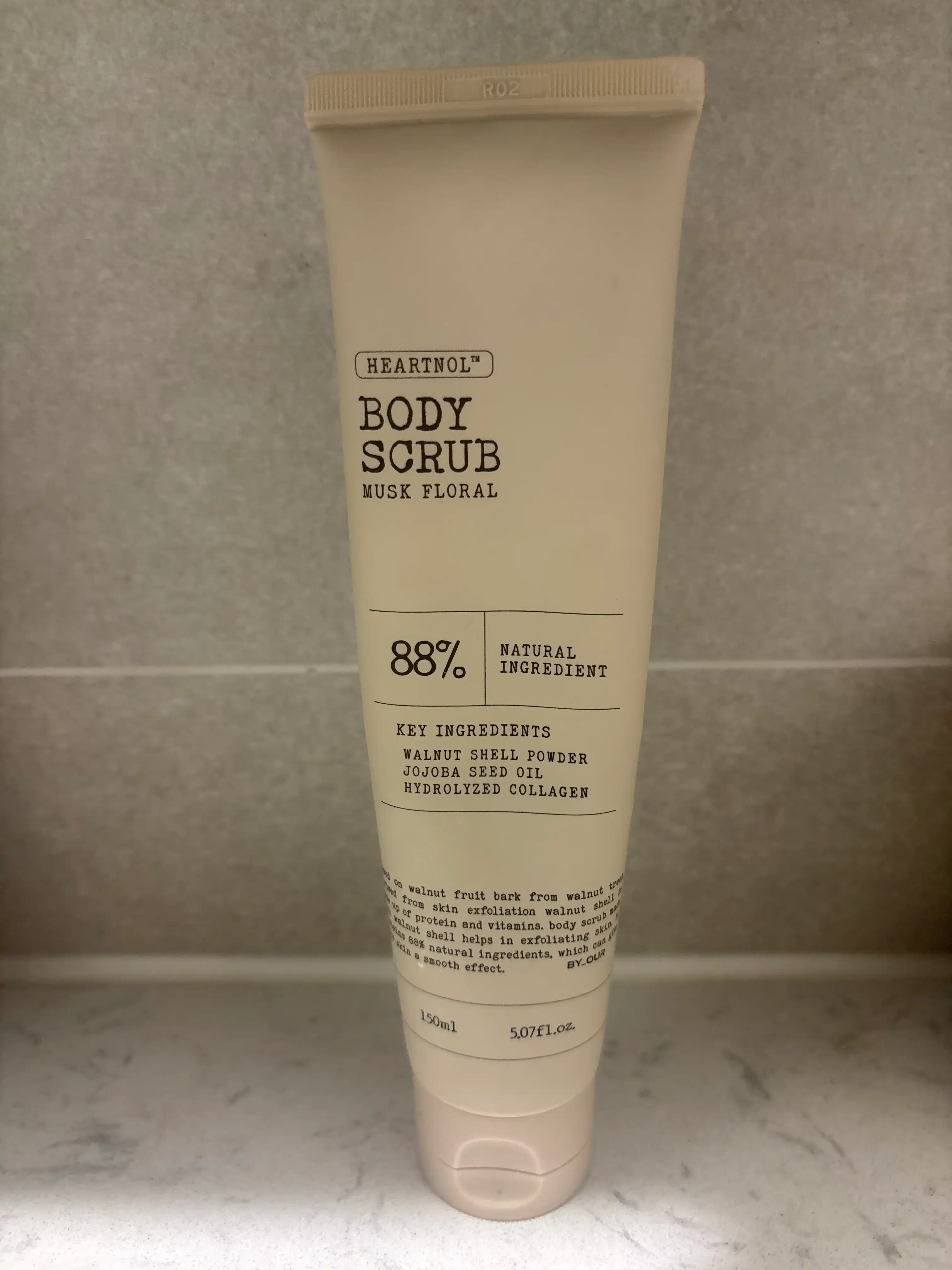 언니의파우치 리뷰 이미지 - [ 하트놀 바디스크럽 머스크플로럴]