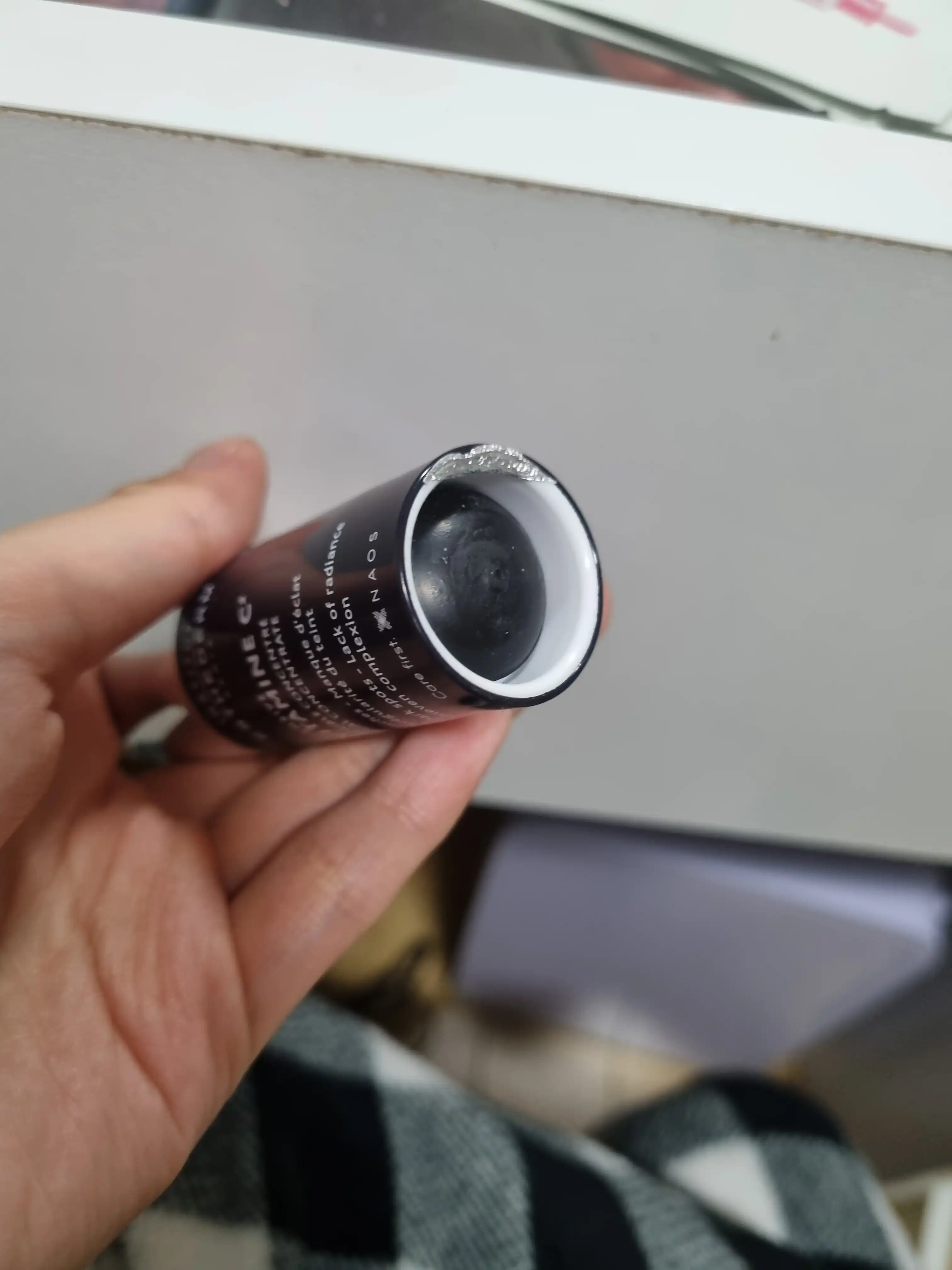 언니의파우치 리뷰 이미지 3 - [비타민 C2 미백 앰플]