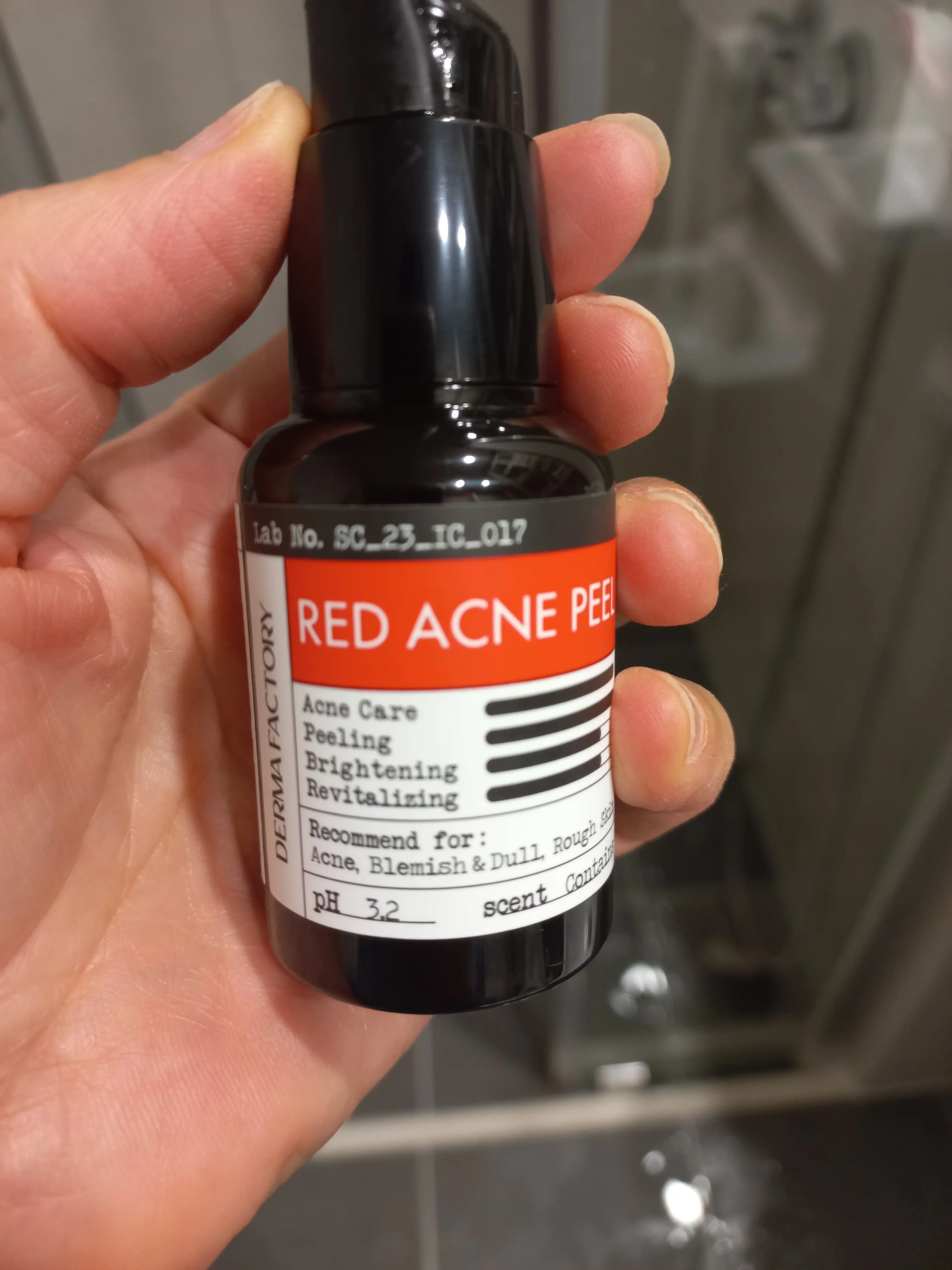 언니의파우치 리뷰 이미지 - [레드 아크네 필]