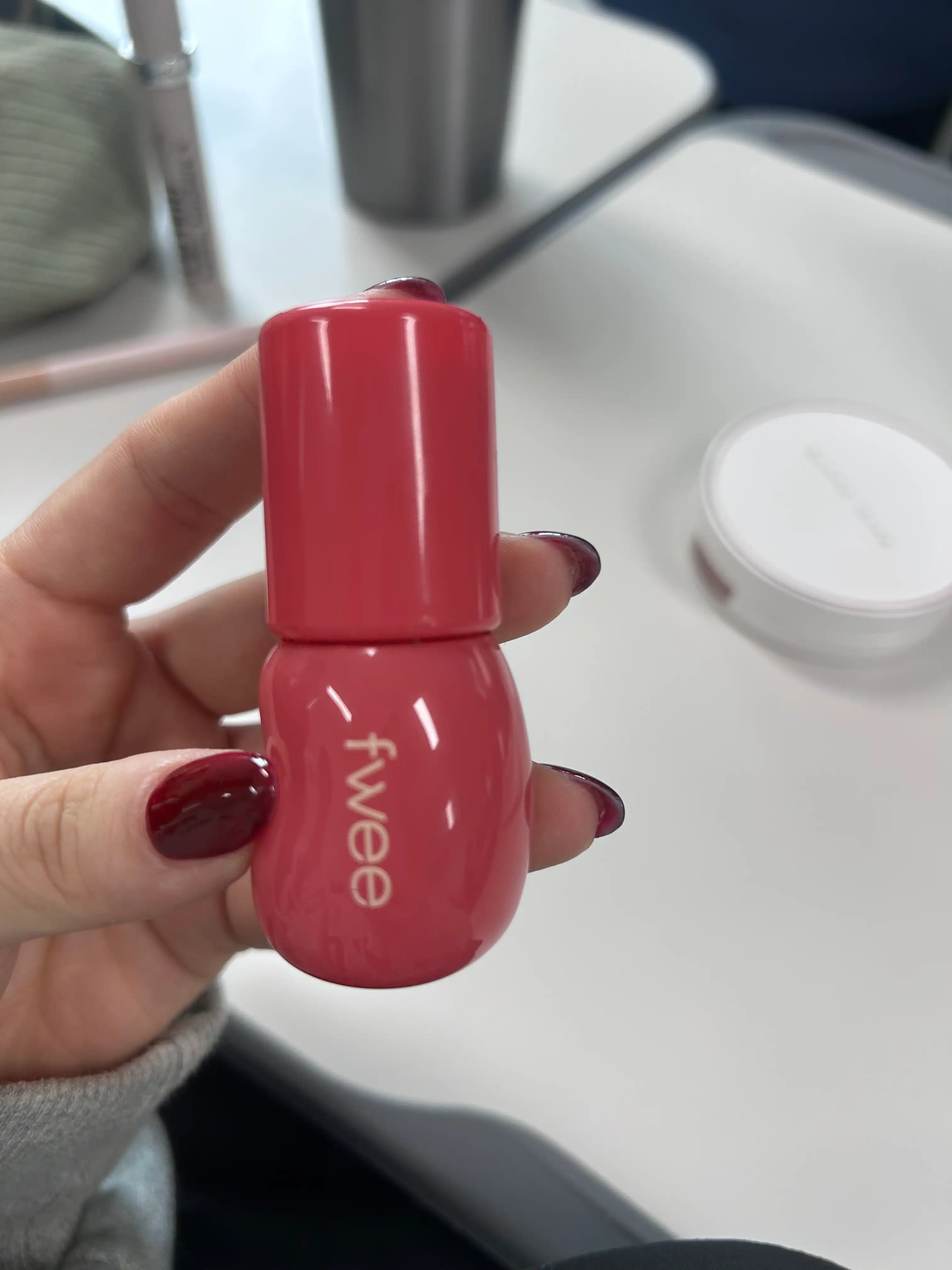 3D 볼류밍 글로스