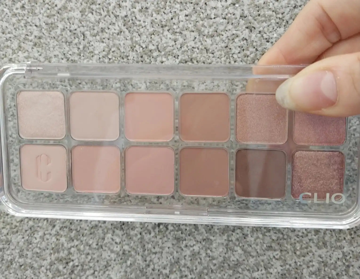 프로 아이 팔레트 에어