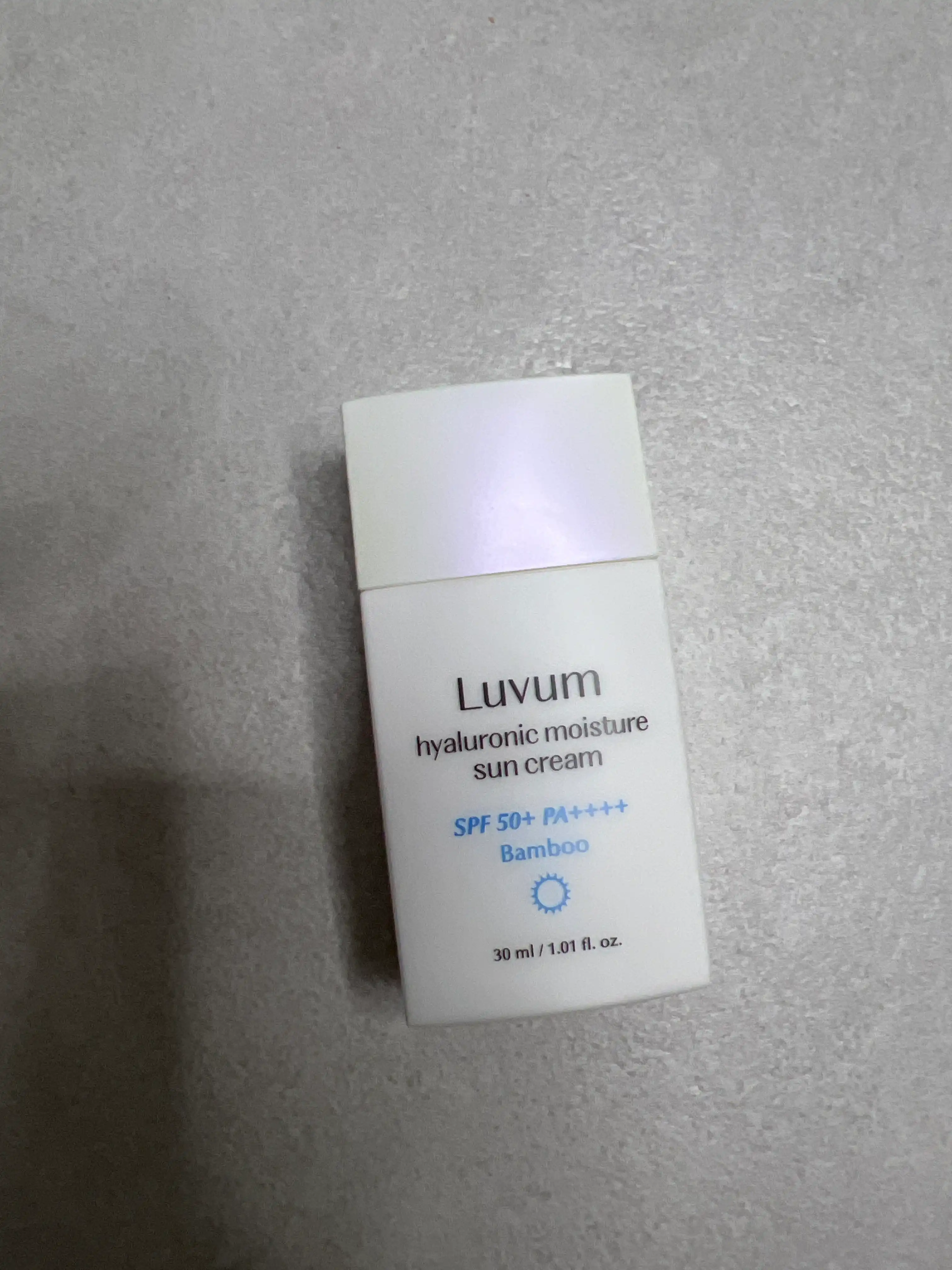 대나무 히알루론산 수분 선크림