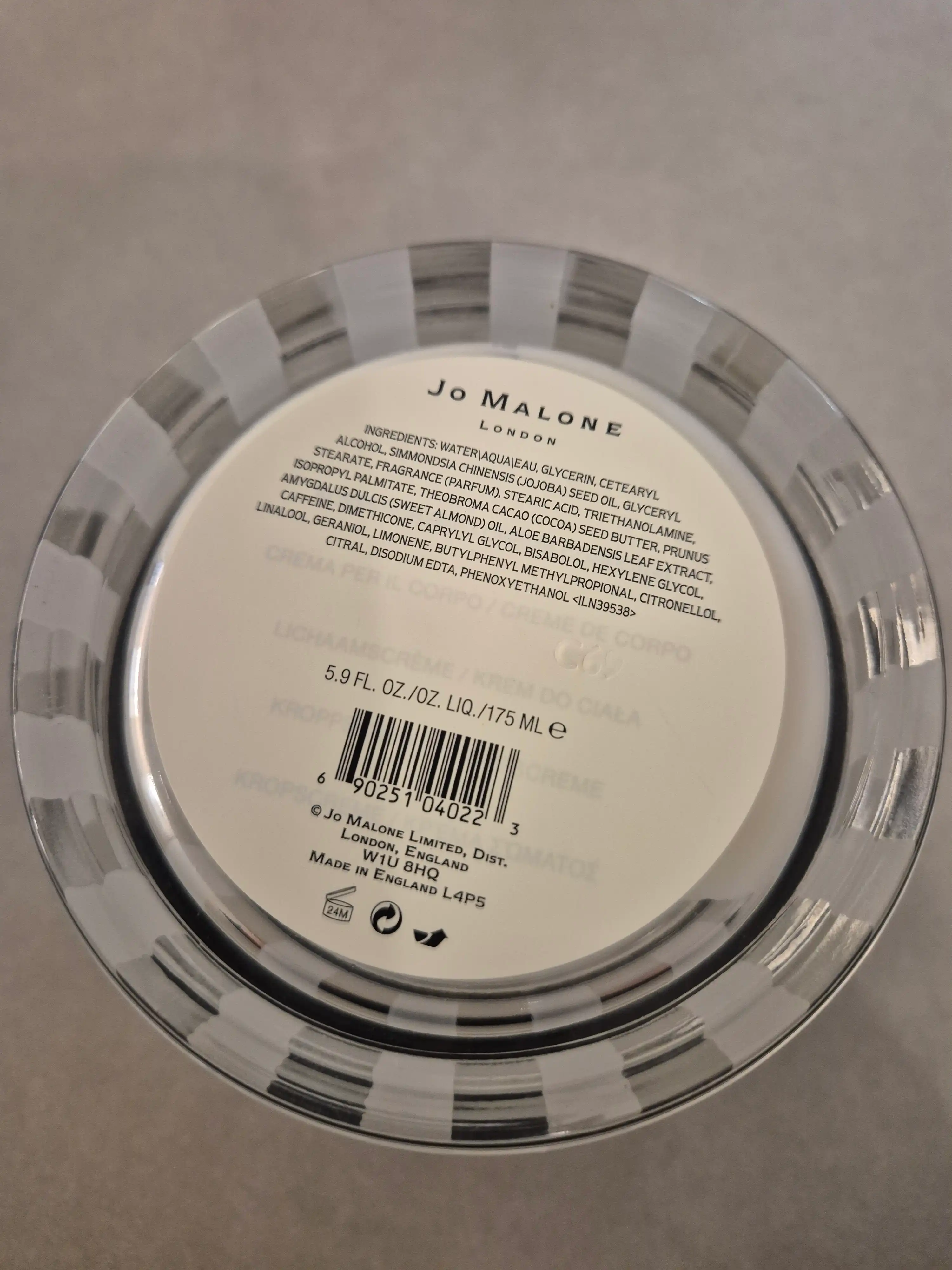 언니의파우치 리뷰 이미지 2 - [잉글리쉬 페어 앤 프리지아 바디 크림]