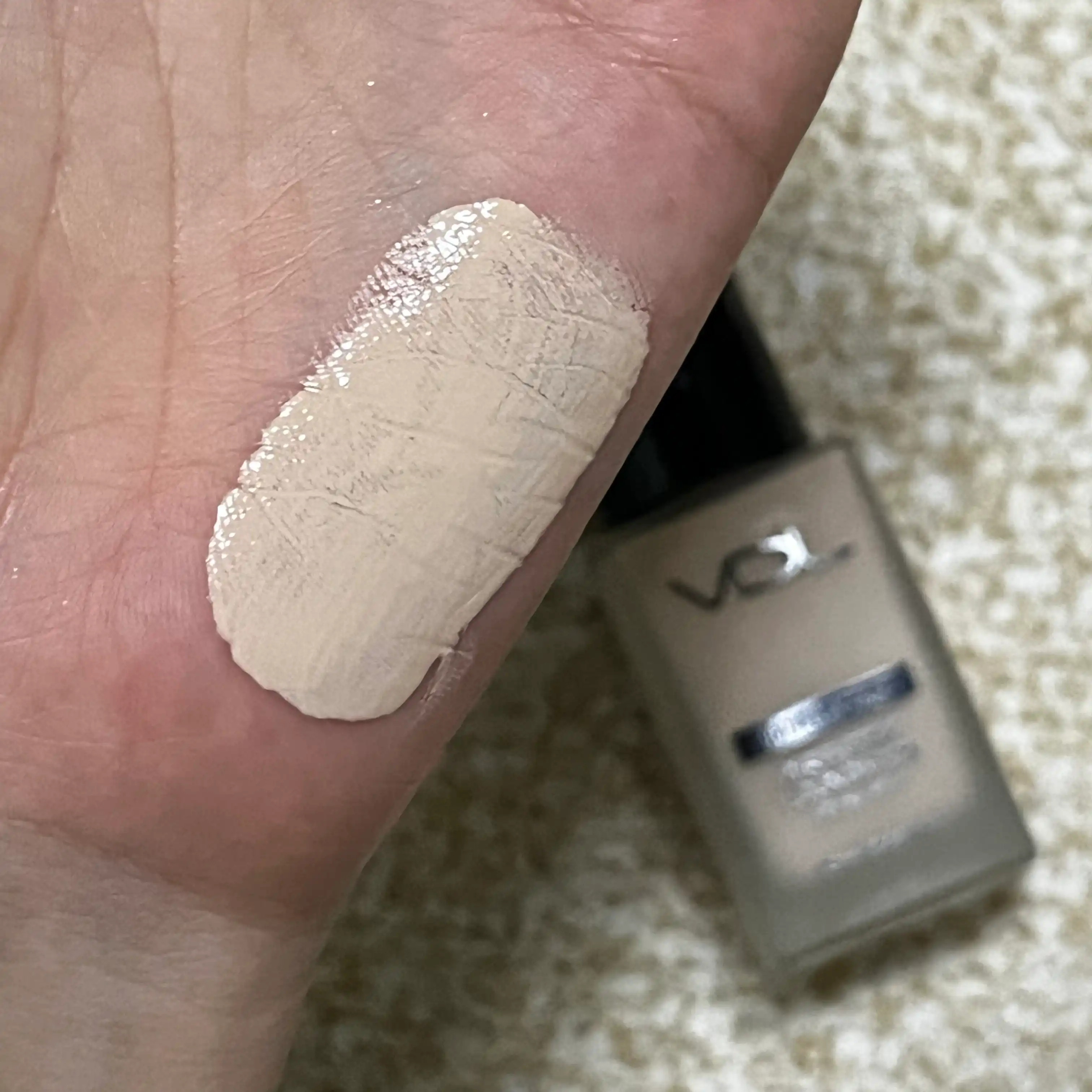 언니의파우치 리뷰 이미지 2 - [커버 스테인 퍼펙팅 파운데이션]