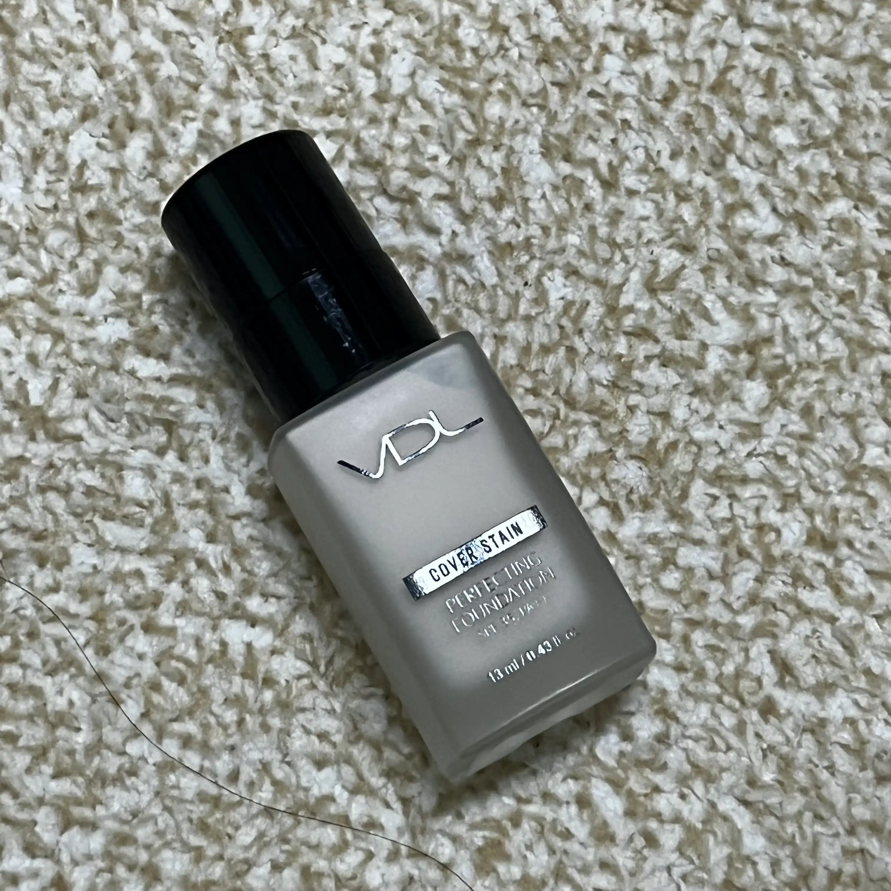 커버 스테인 퍼펙팅 파운데이션