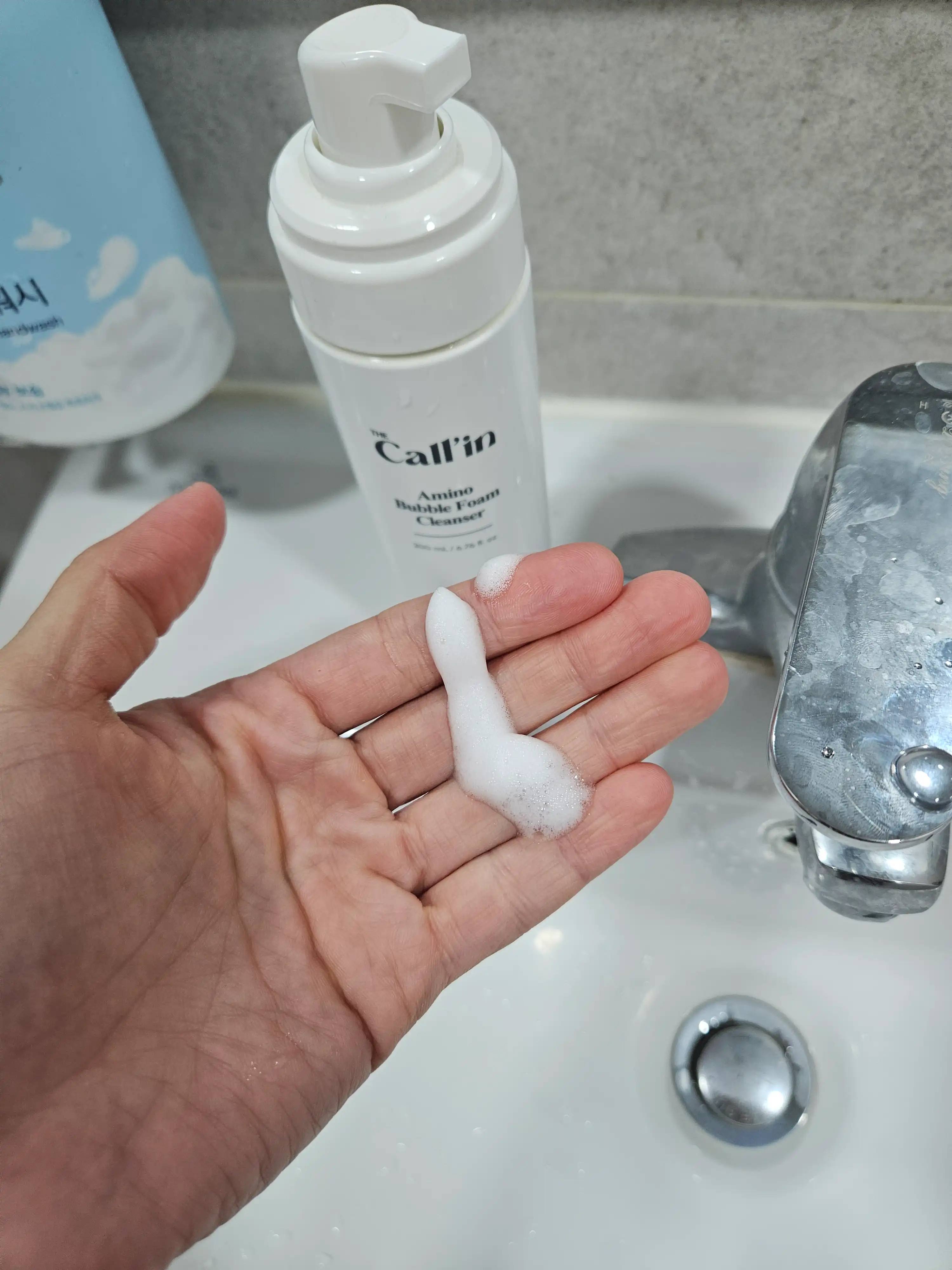 언니의파우치 리뷰 이미지 3 - [아미노 버블 폼 클렌저]