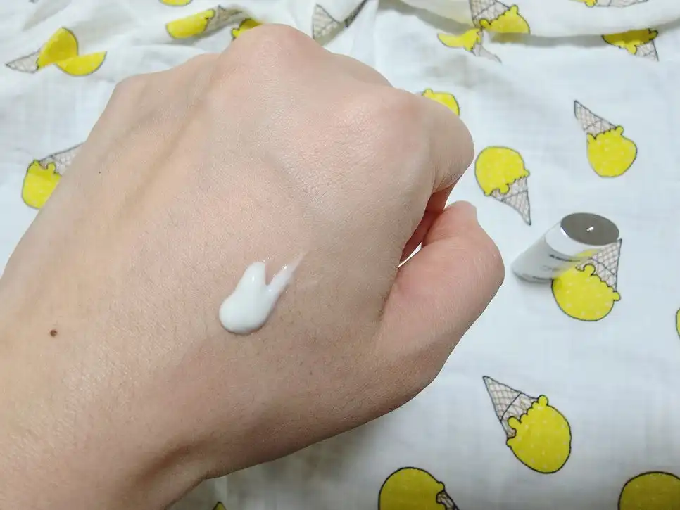 언니의파우치 리뷰 이미지 4 - [선 세럼 베이스]