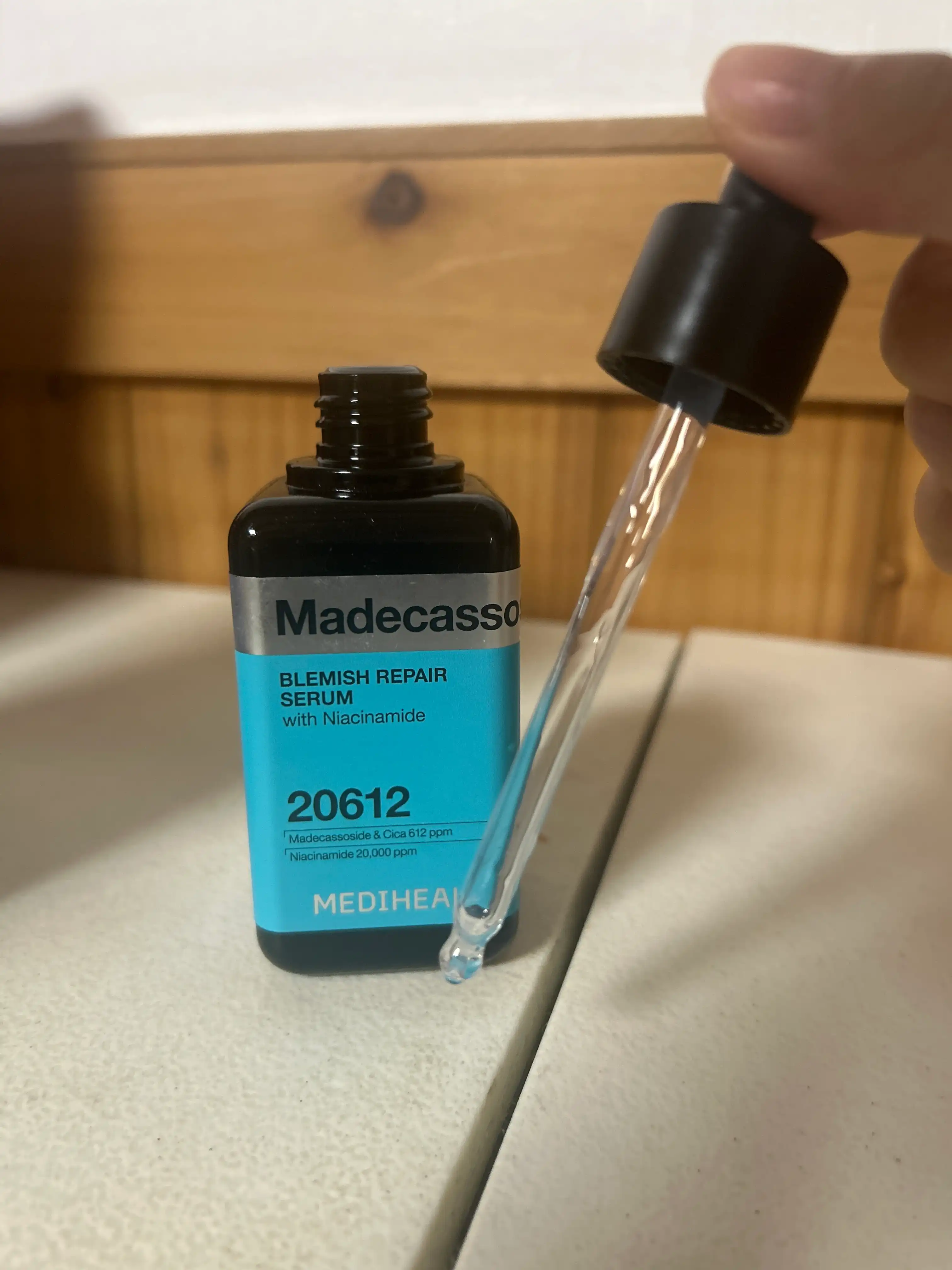 언니의파우치 리뷰 이미지 3 - [마데카소사이드 흔적 리페어 세럼]