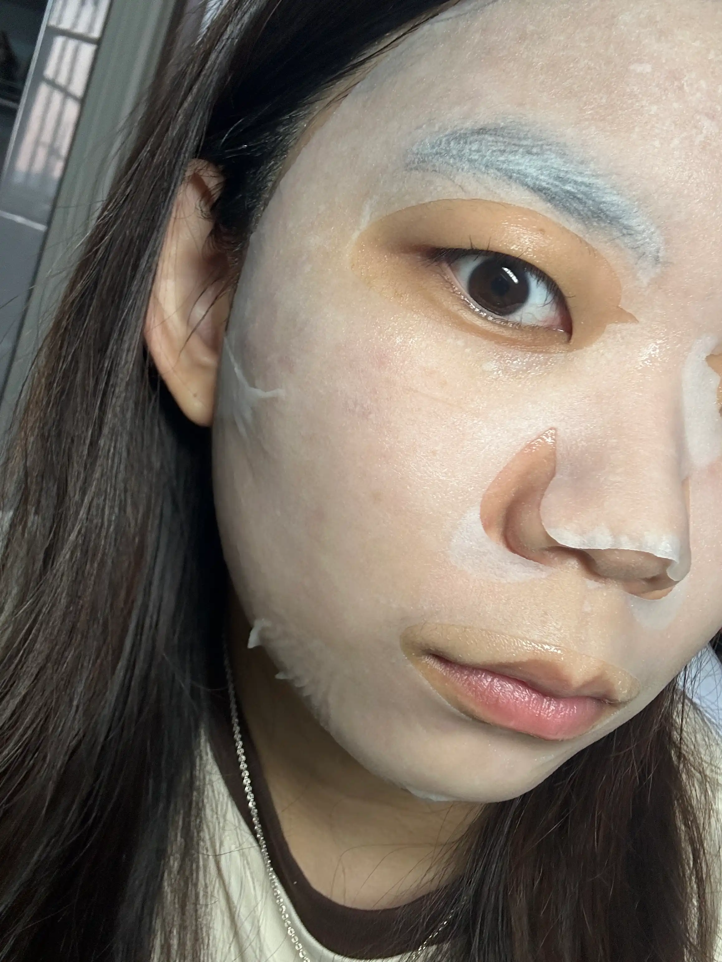 언니의파우치 리뷰 이미지 4 - [마데카소사이드 에센셜 마스크 흔적 리페어]