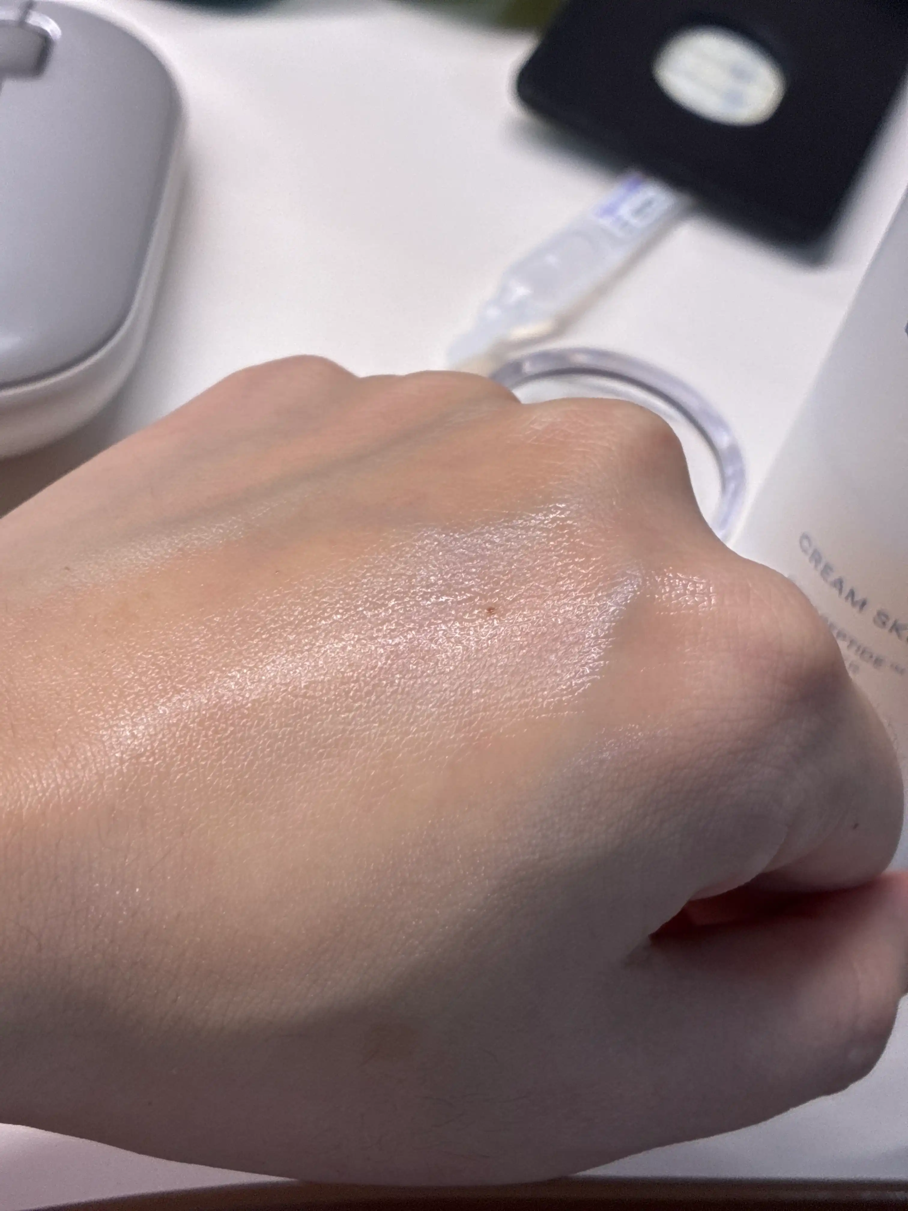 언니의파우치 리뷰 이미지 3 - [크림 스킨 세라펩타이드 리파이너]