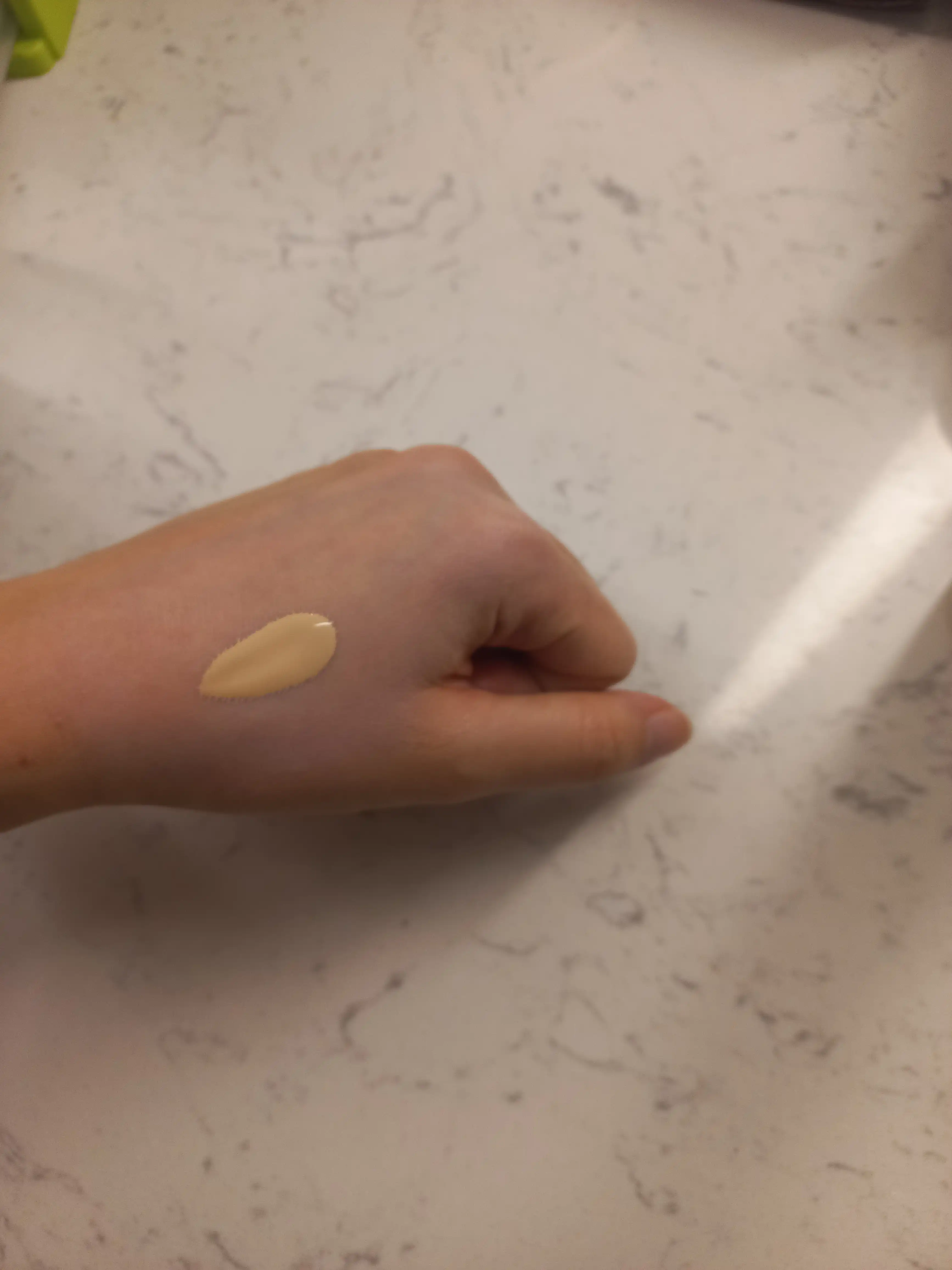 언니의파우치 리뷰 이미지 2 - [더블래스팅 세럼 스킨 파운데이션]