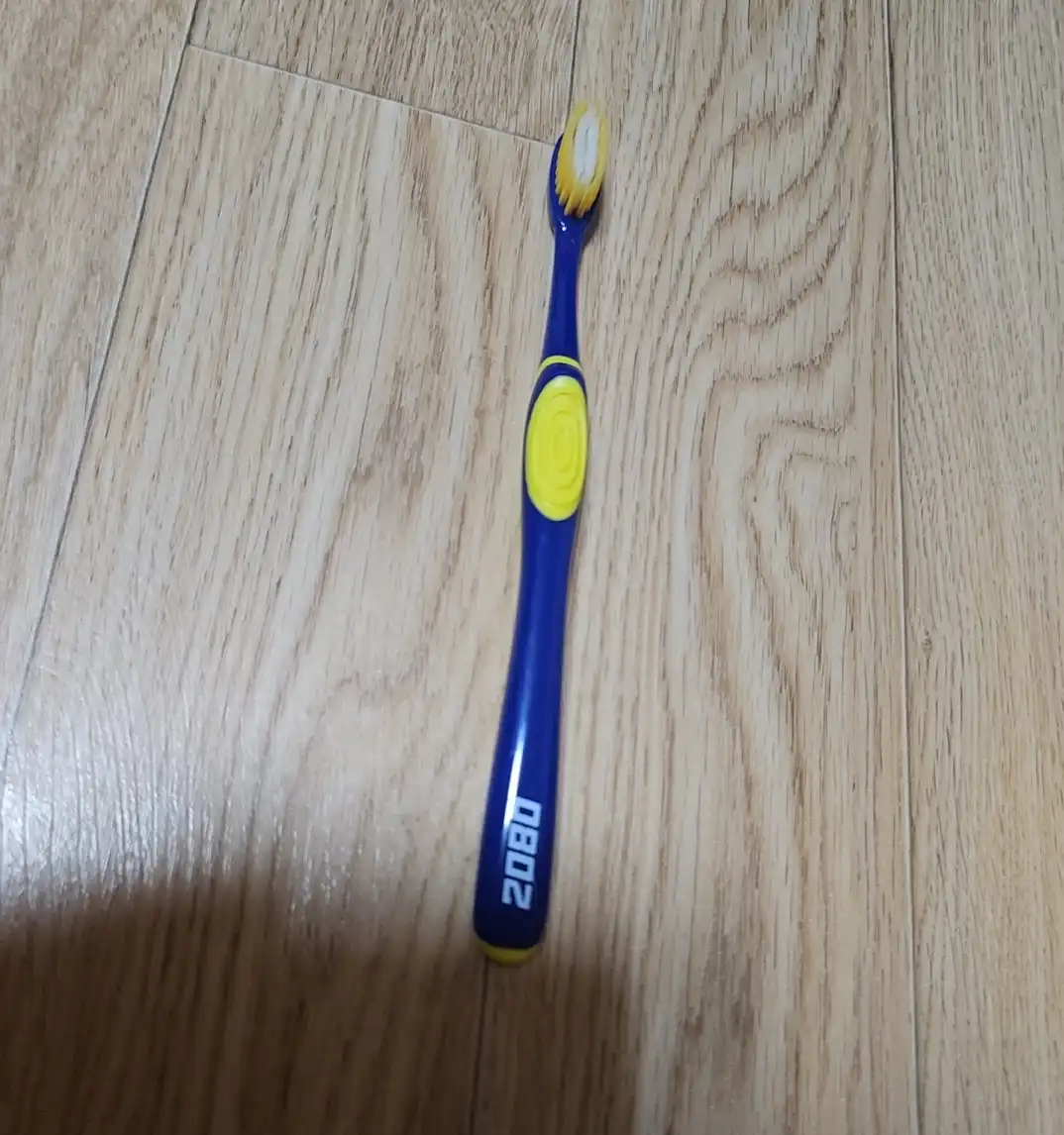 언니의파우치 리뷰 이미지 - [토탈케어 칫솔 초극세모]