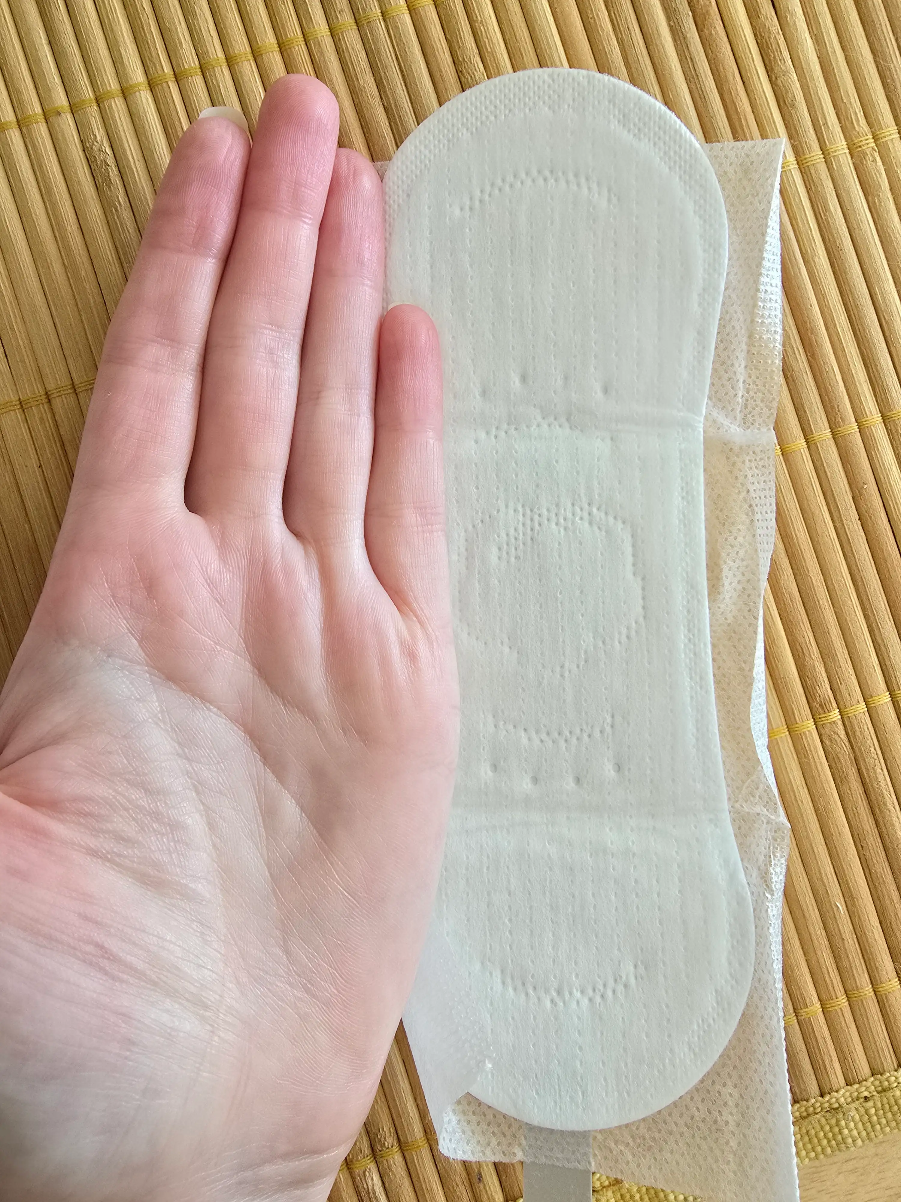 언니의파우치 리뷰 이미지 4 - [러브 롱 팬티라이너]