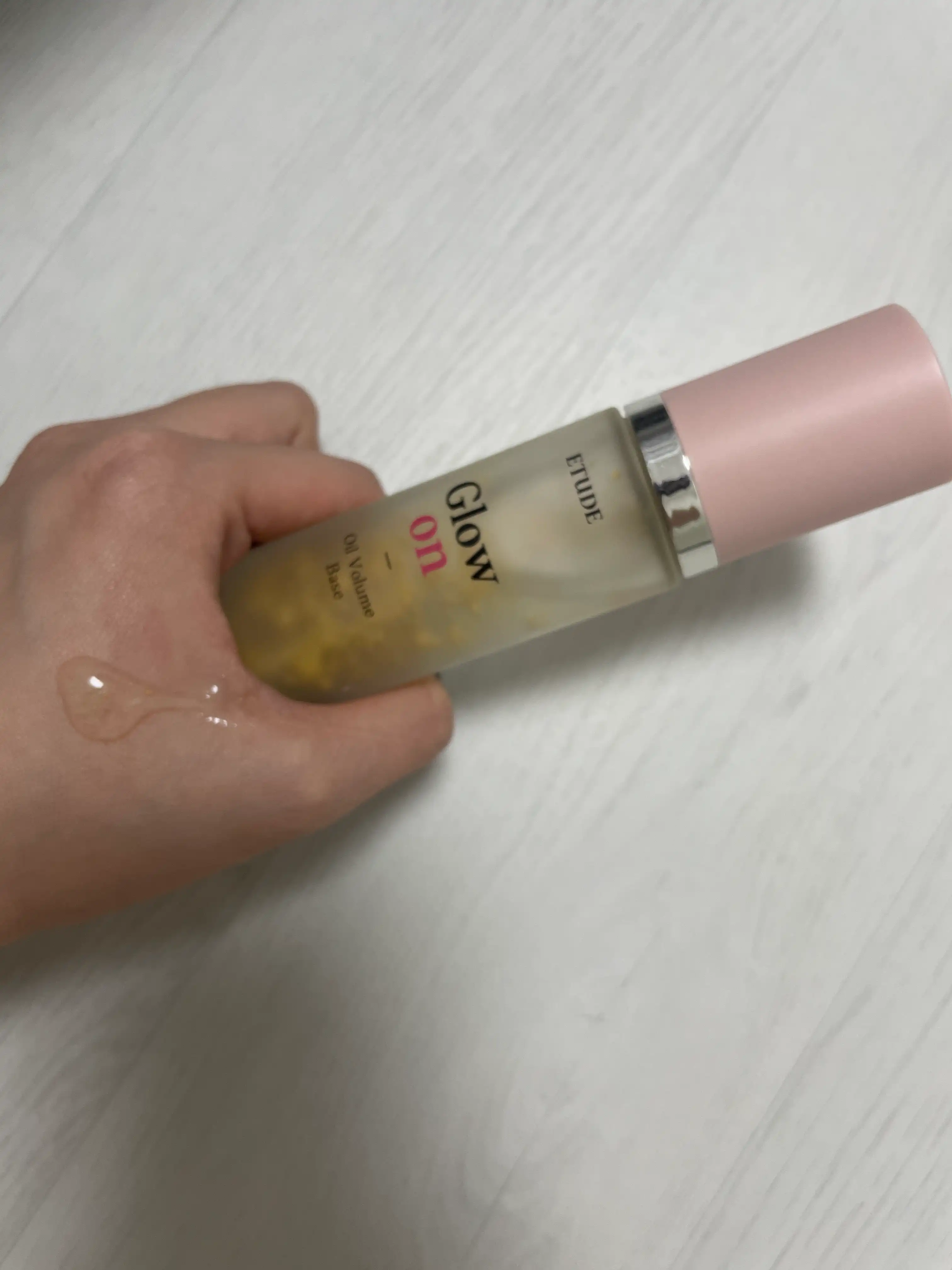 언니의파우치 리뷰 이미지 2 - [글로우 온 베이스 오일볼륨]